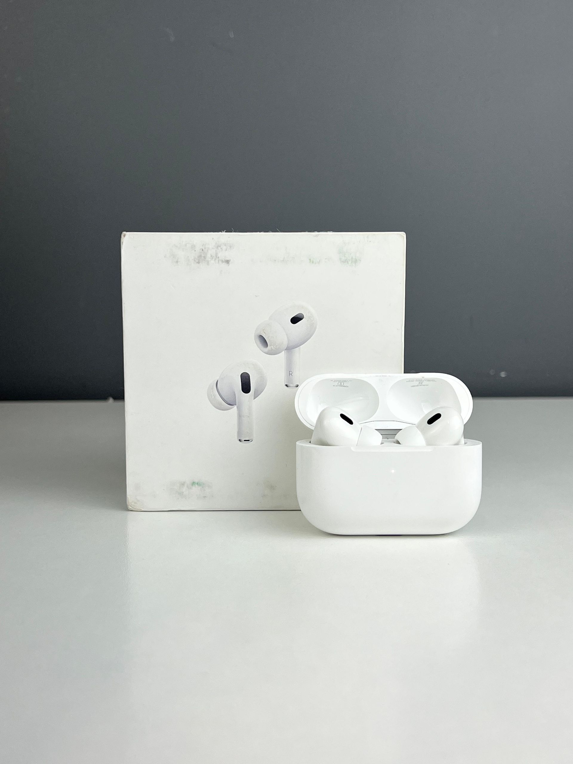 Apple AirPods Pro 2