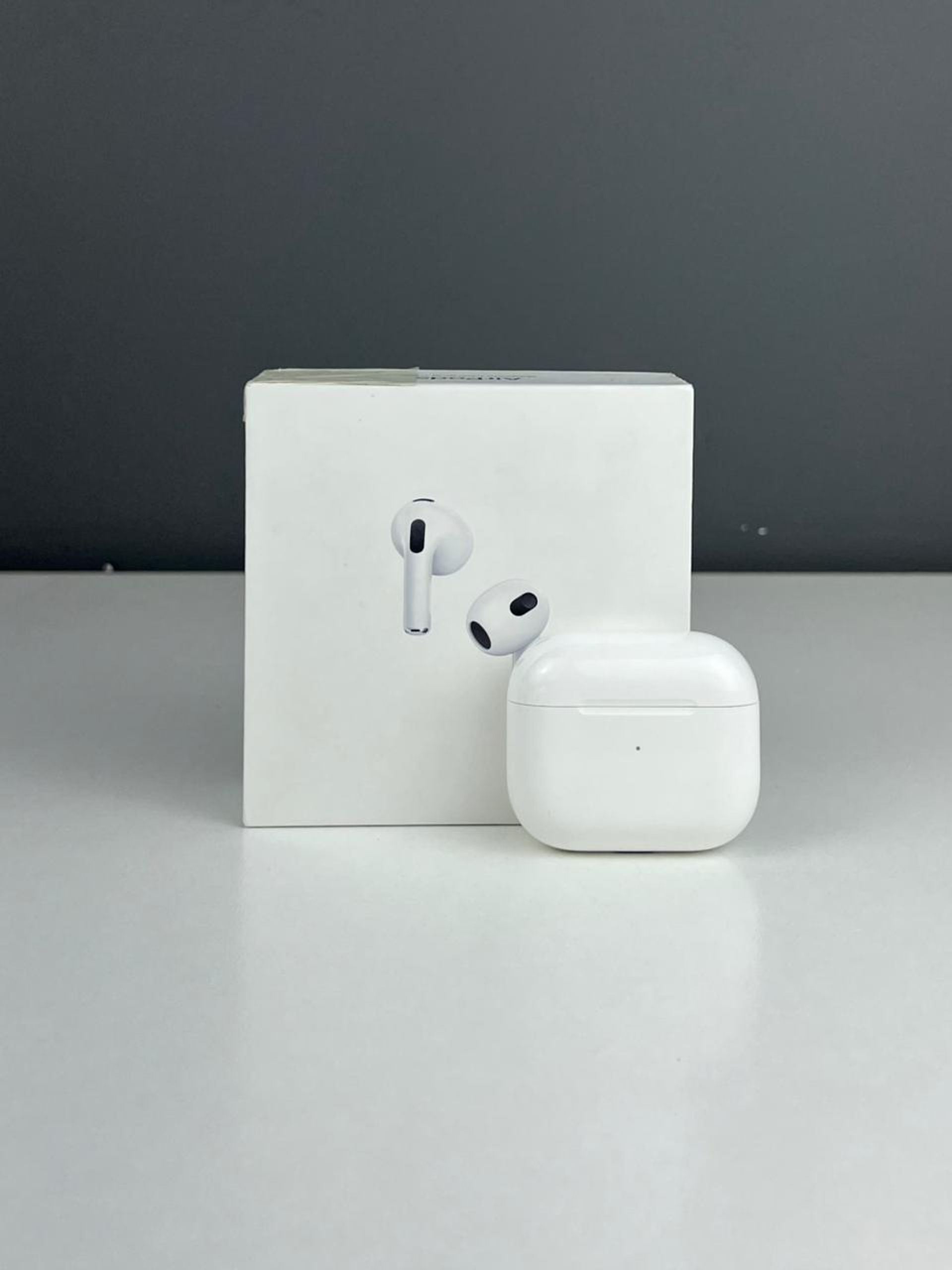 AirPods 3 series