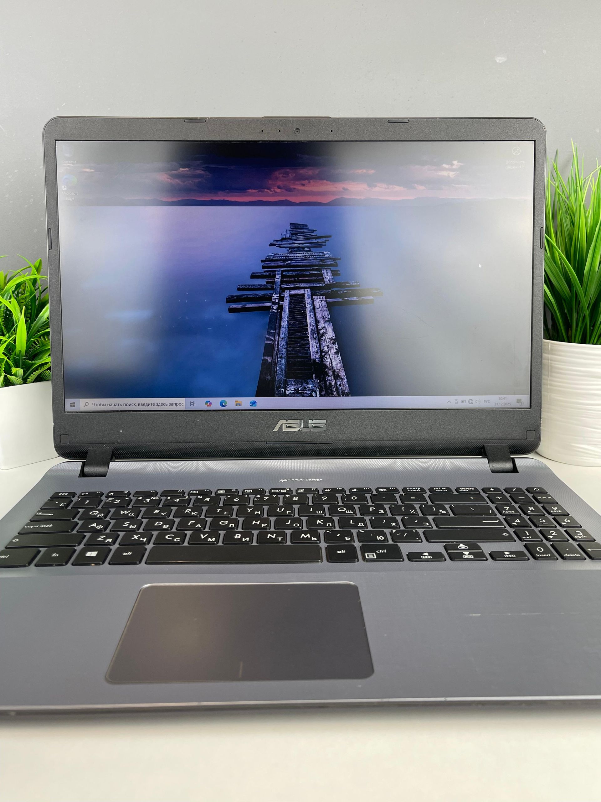 Ноутбук ASUS Asus Core i3/7-пок