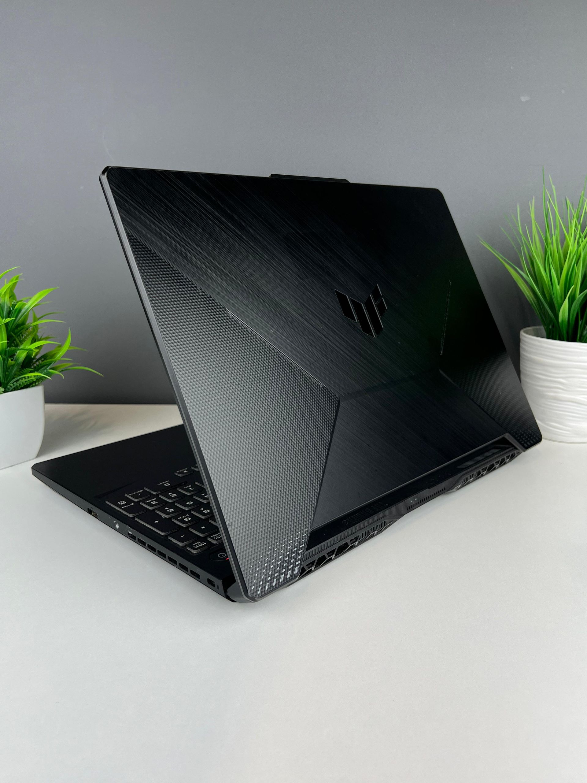 Ноутбук Asus core i5/11 пок  Intel Core i5  11-поколение  ядер 12 GB 512 GB 14 дюймов