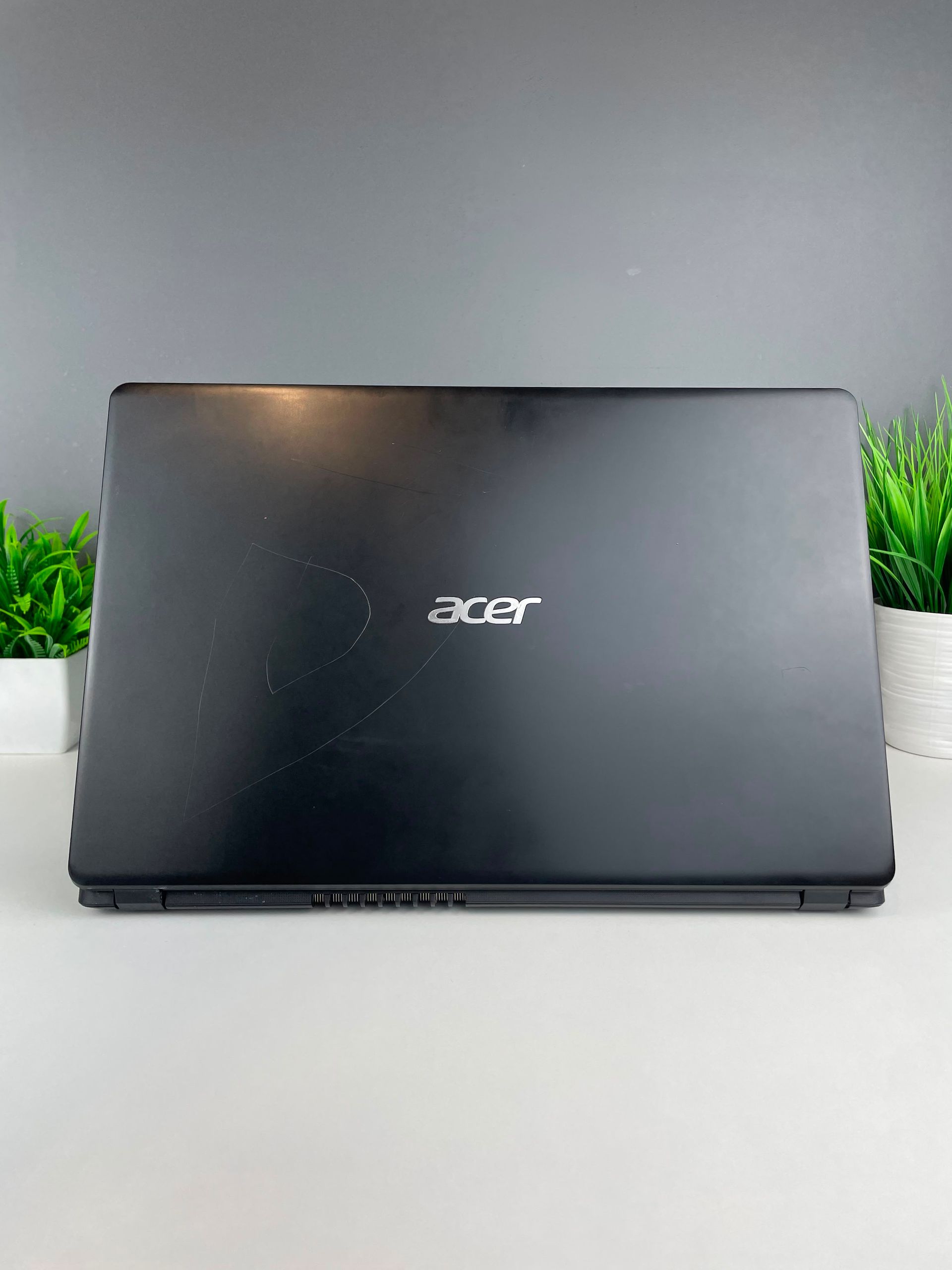 Ноутбук Acer core i3/10-пок  Intel Core i3  10-поколение  ядер 8 GB 256 GB 14 дюймов