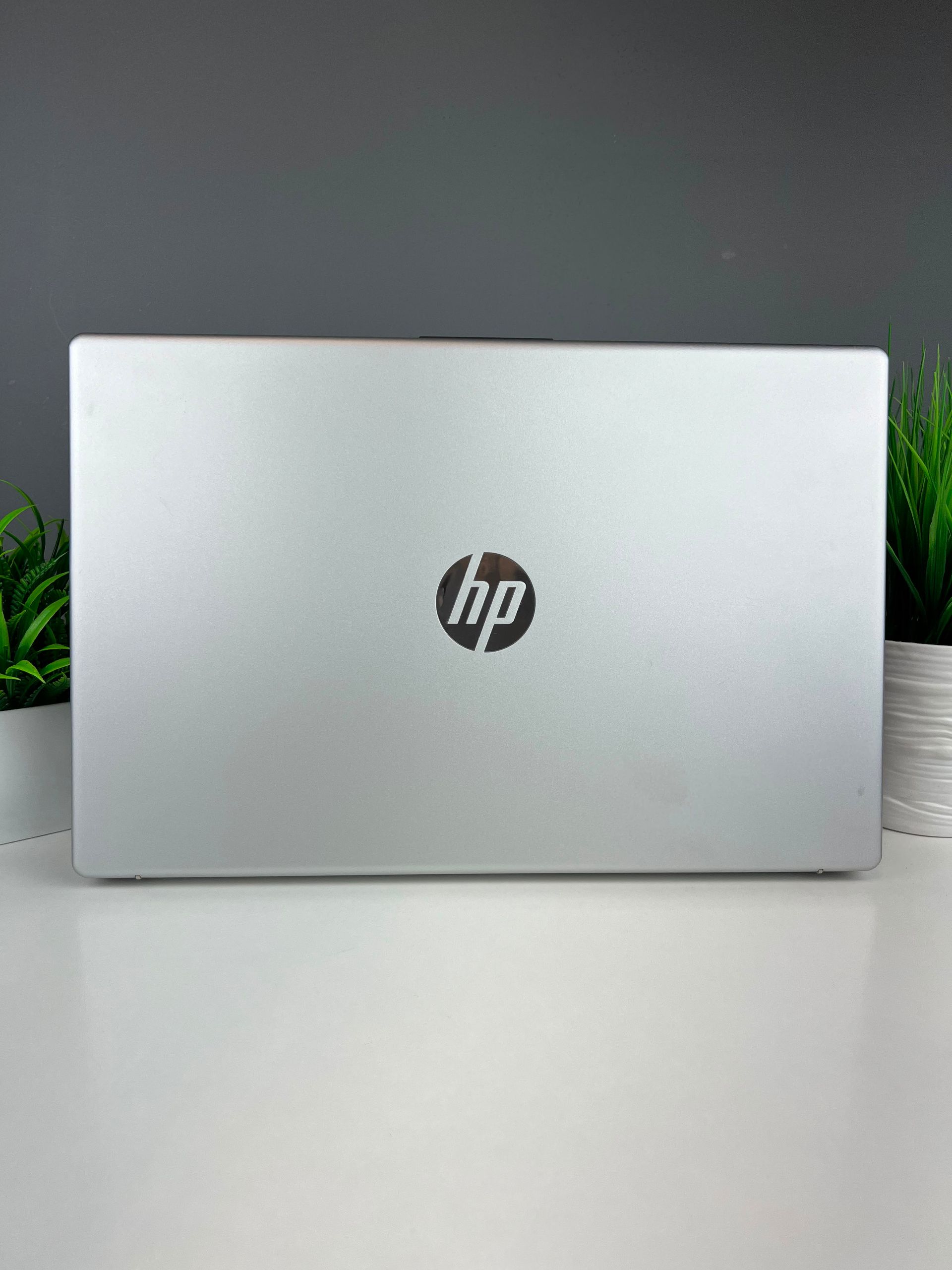 Ноутбук Hp Для работы и учебы AMD Ryzen 5 5-поколение ядер 16 GB 500 GB 13 дюймов
