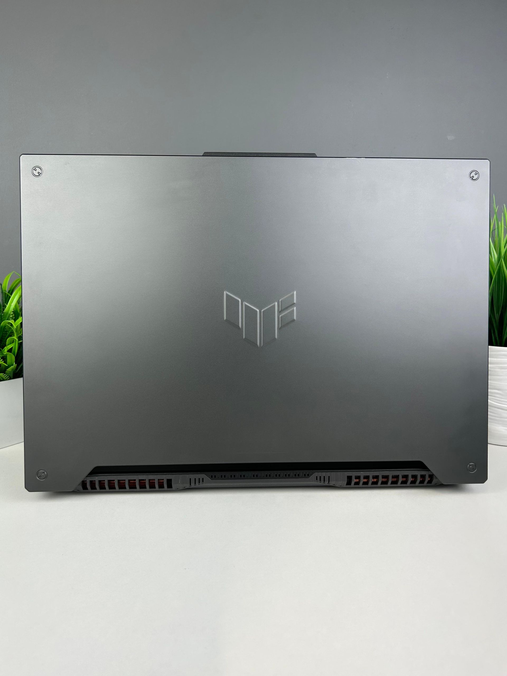 ASUS TUF GAMING F15 - фото_1