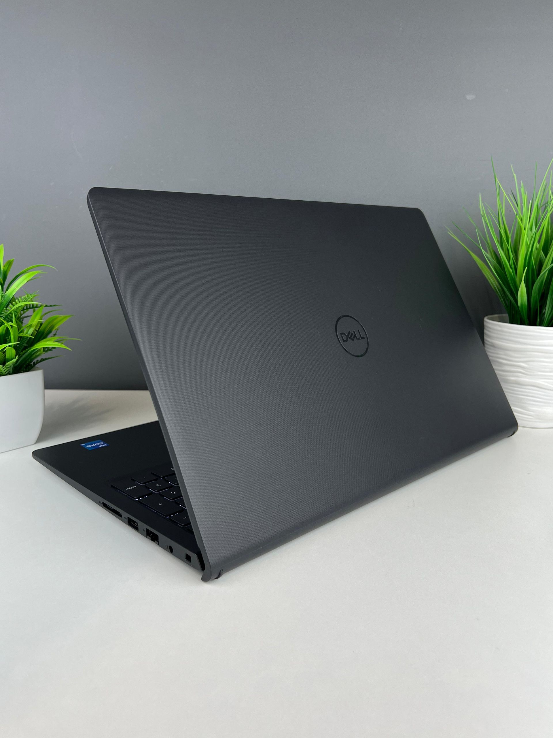 Ноутбук Dell core i5/11 пок  Intel Core i5  11-поколение  ядер 8 GB 256 GB 15 дюймов