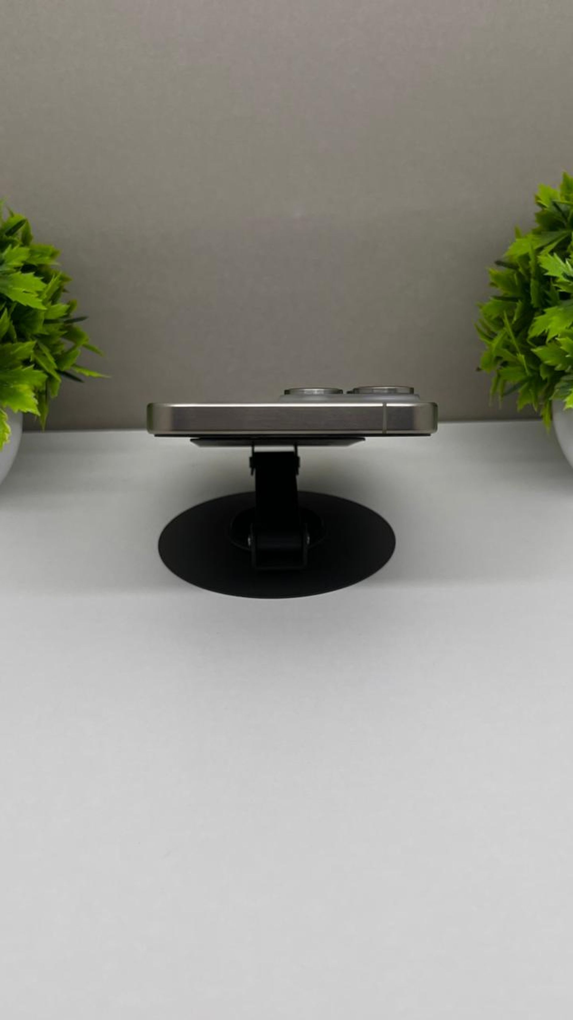 Apple iPhone 15 Pro Max 256GB - фото_3