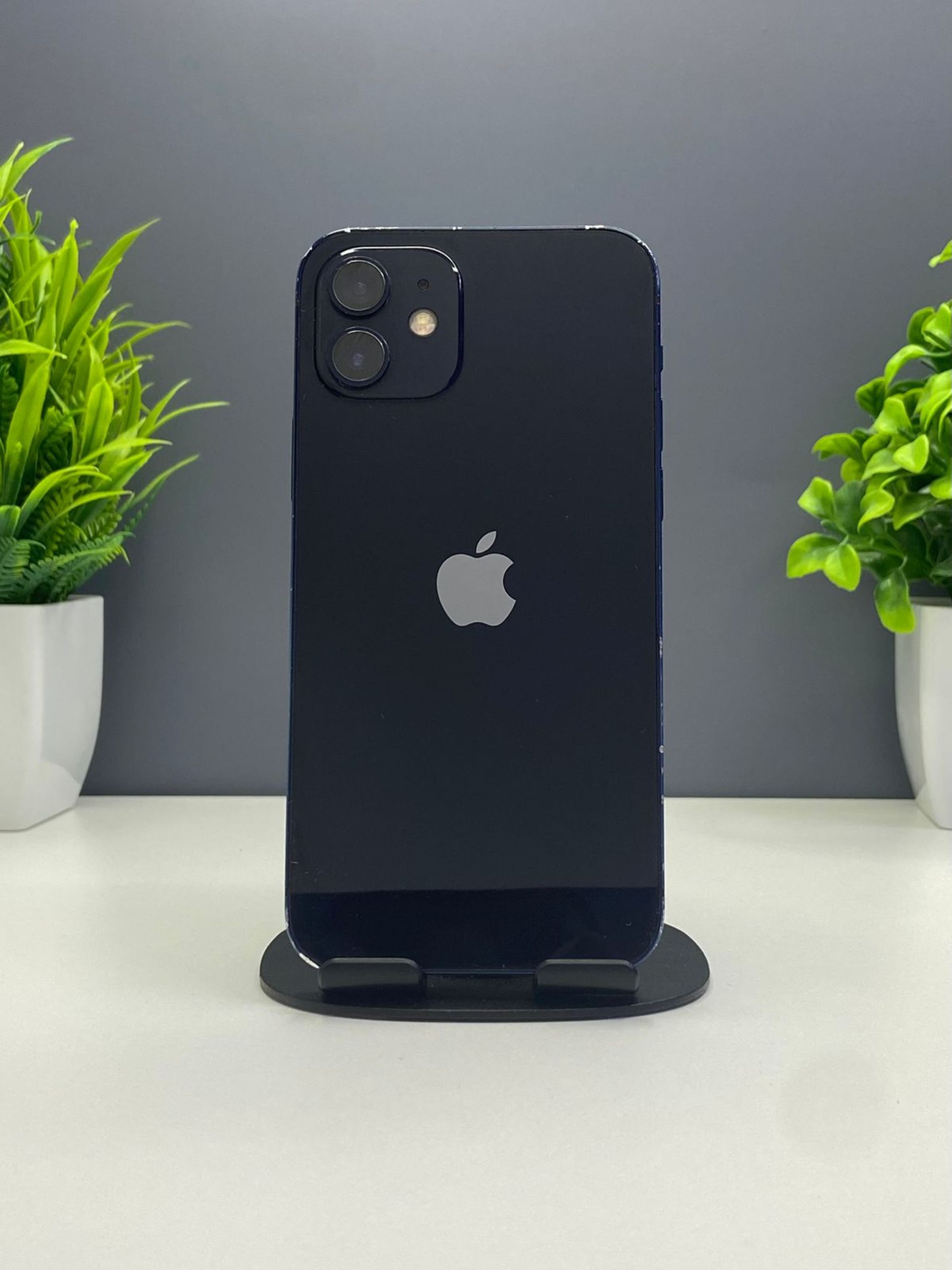 Apple iPhone 12 64 GB