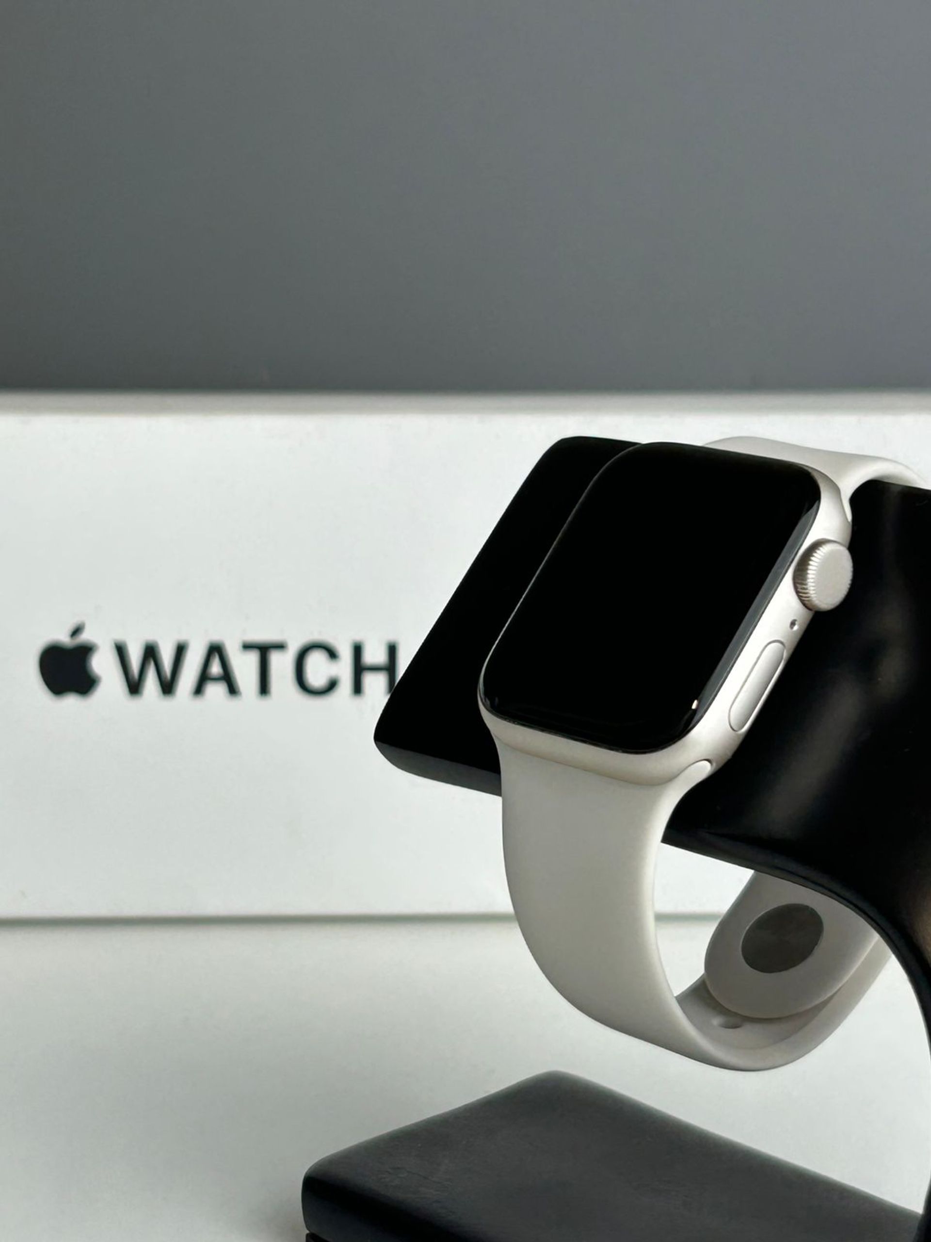 Apple Watch SE 40 мм (2е поколение) - фото_1