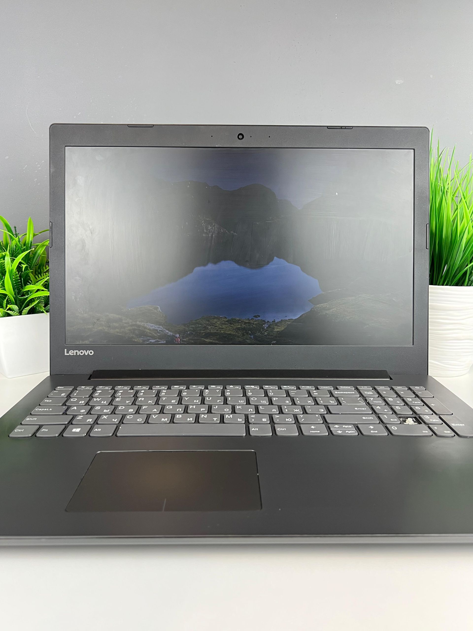 Ноутбук Lenovo Для работы и учебы  Intel Core i3  7-поколение  ядер 8 GB 15 дюймов