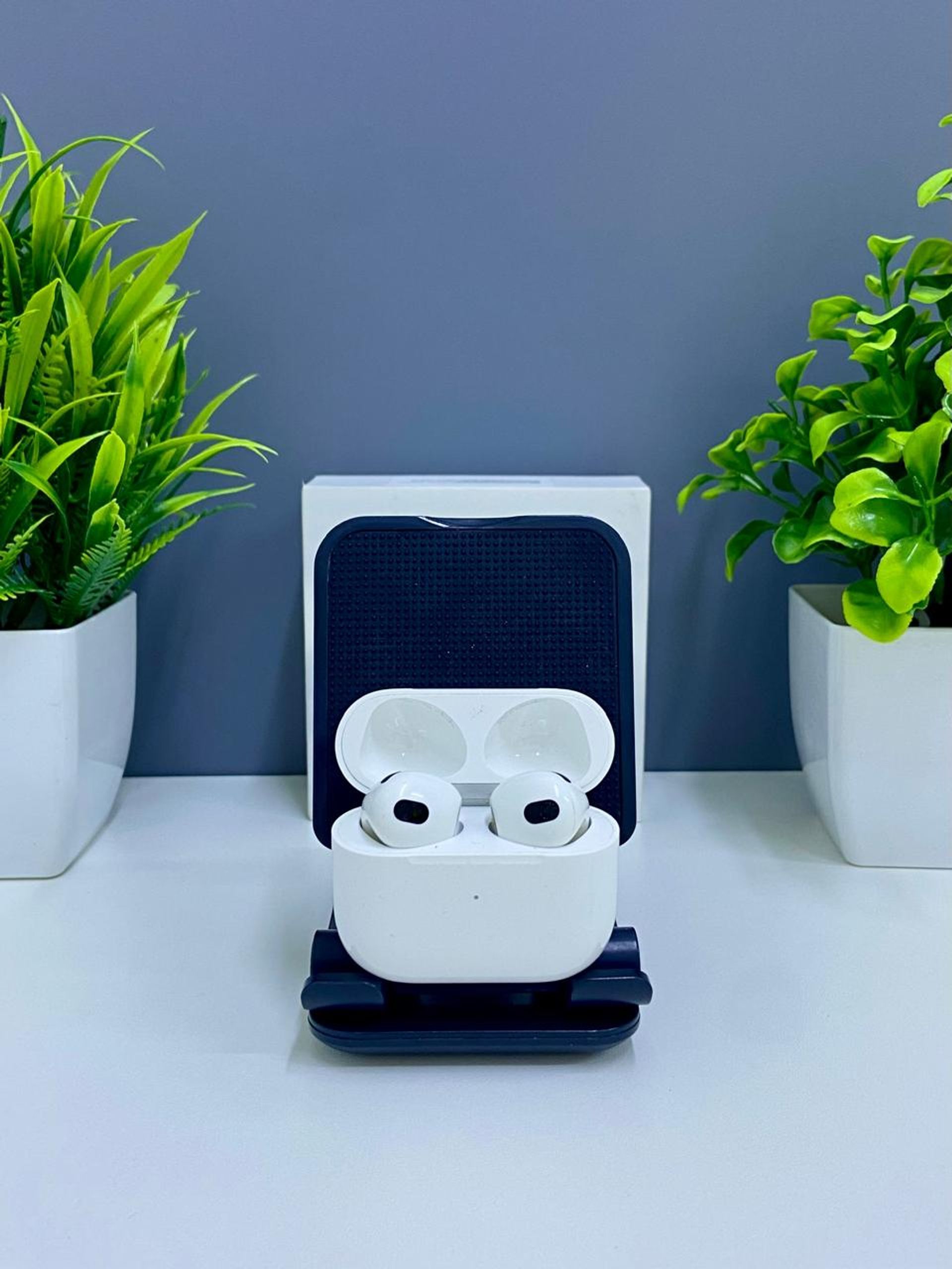 Apple AirPods 3 series