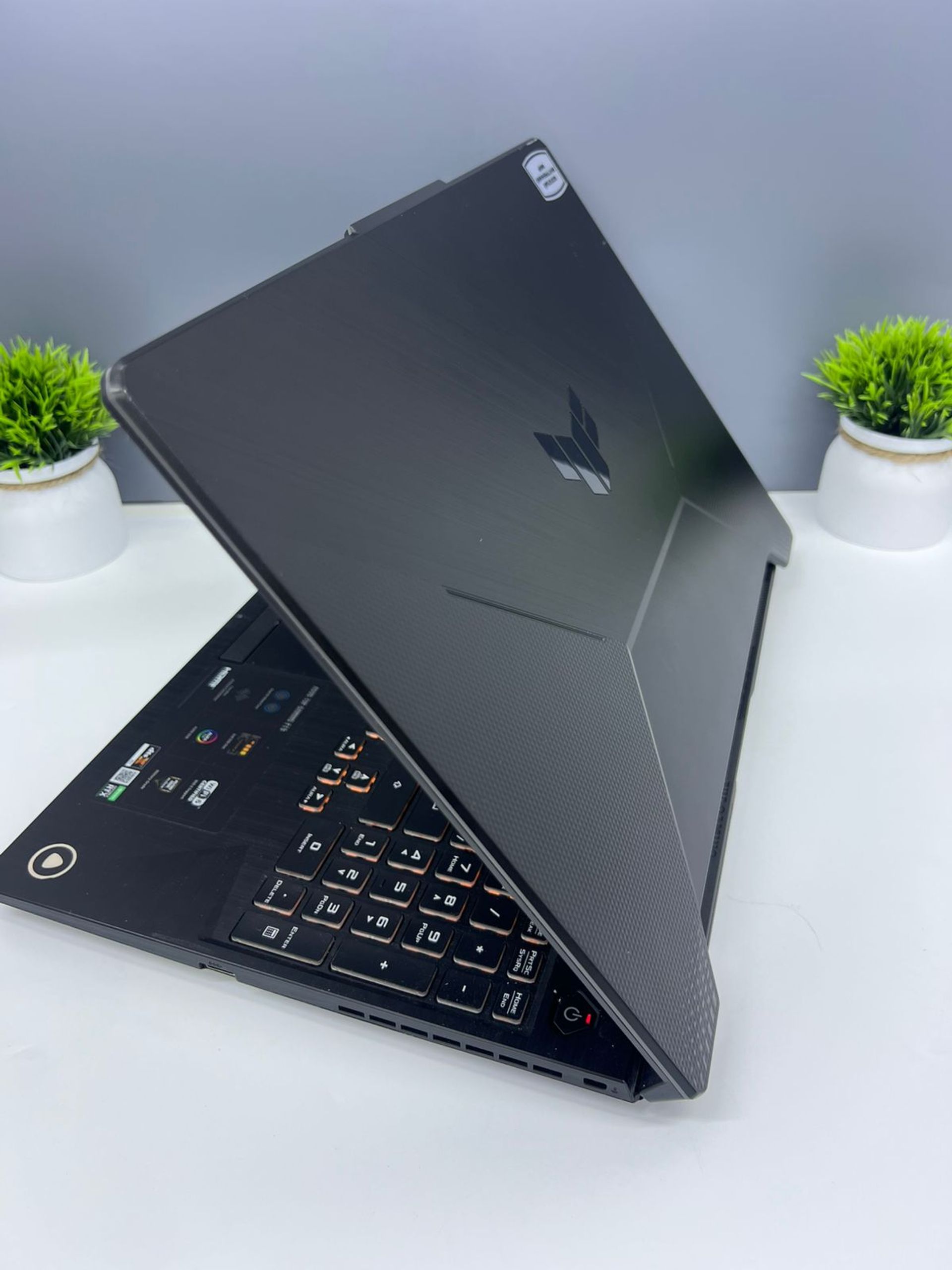 Asus 16 512 16 Чёрный