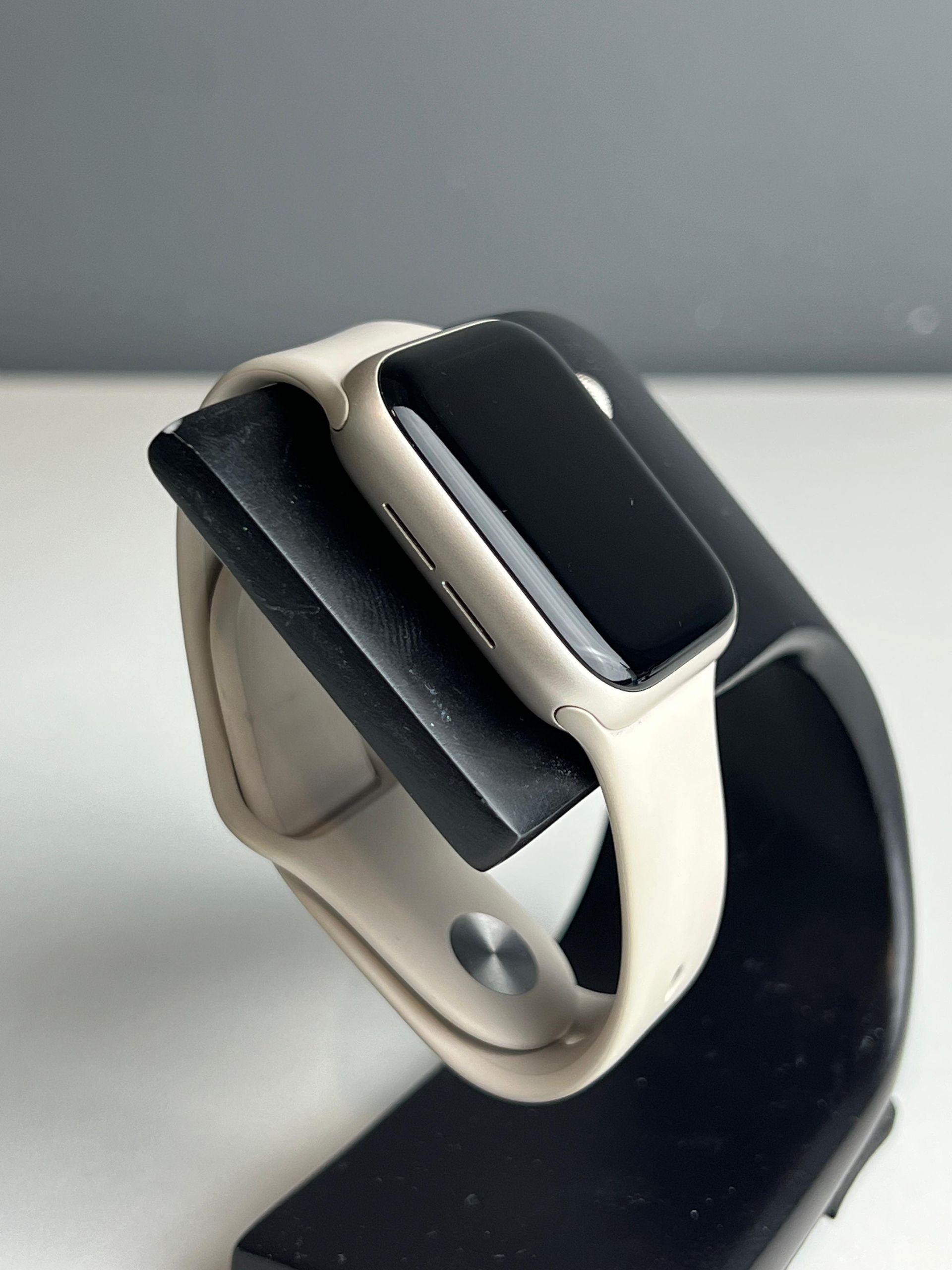 Apple Series SE 40 mm (2е поколение) 40 мм