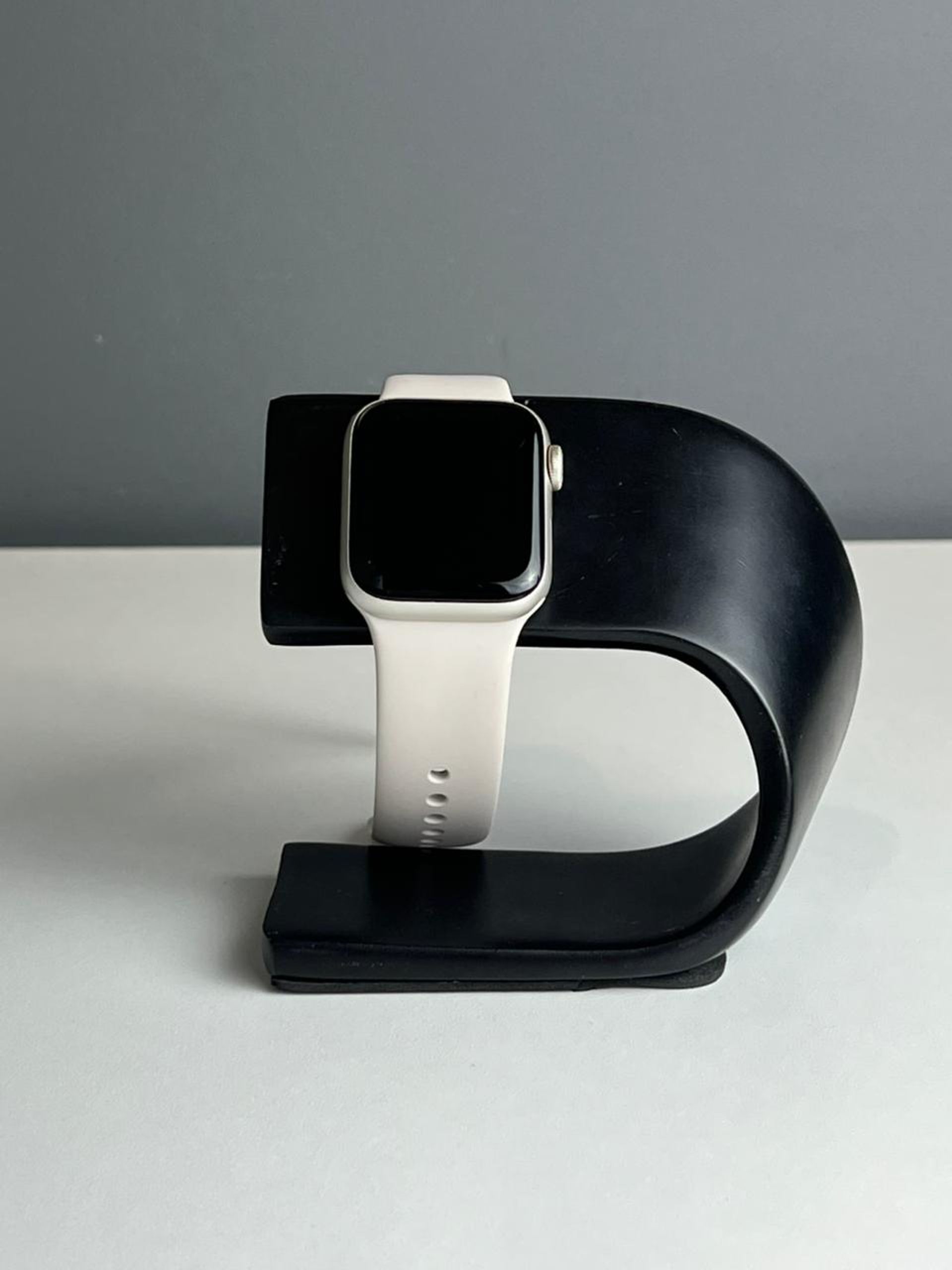 Apple Watch SE 40 мм (2е поколение)
