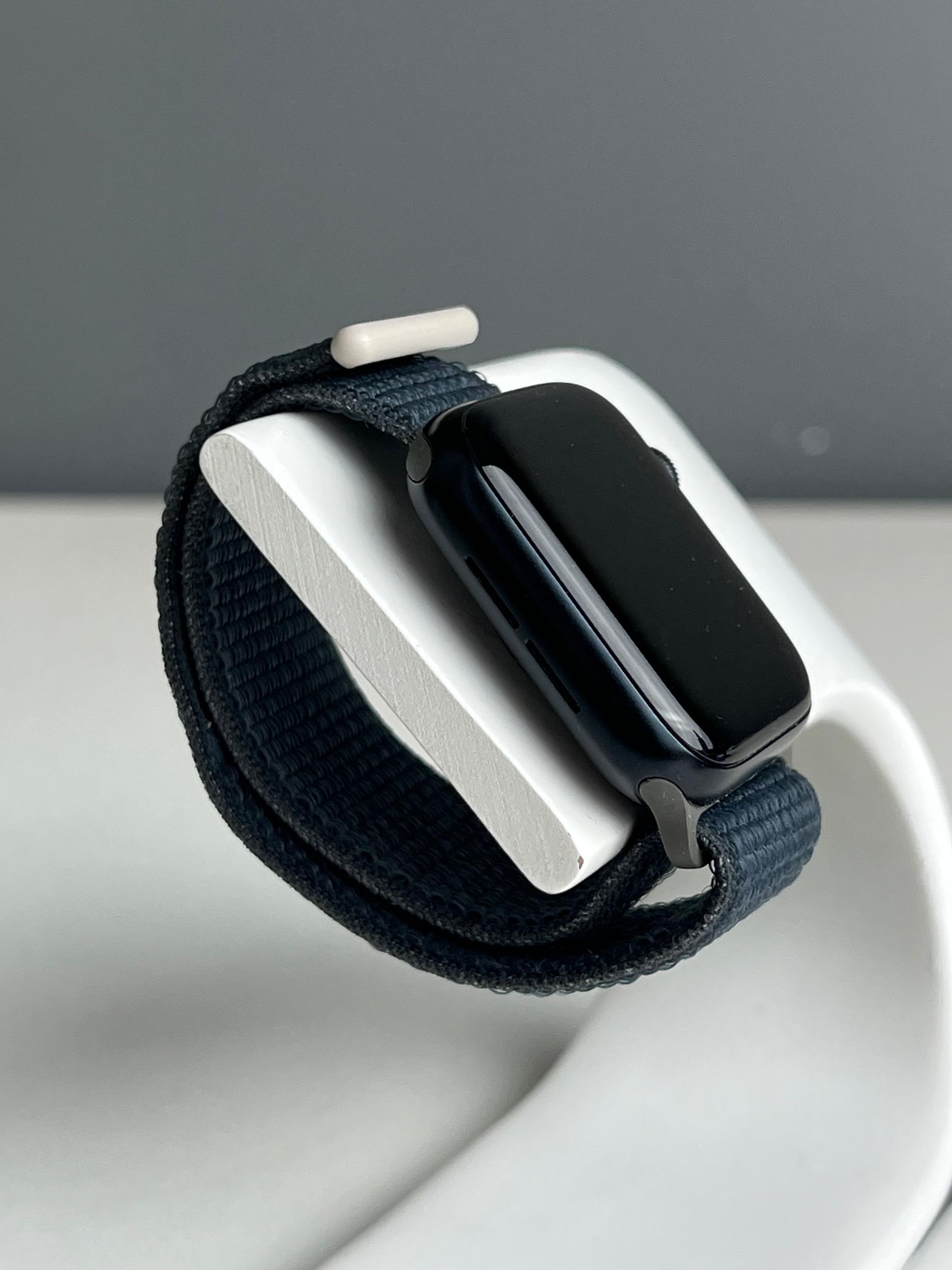 Apple Series SE 40 mm (2е поколение) 40 мм