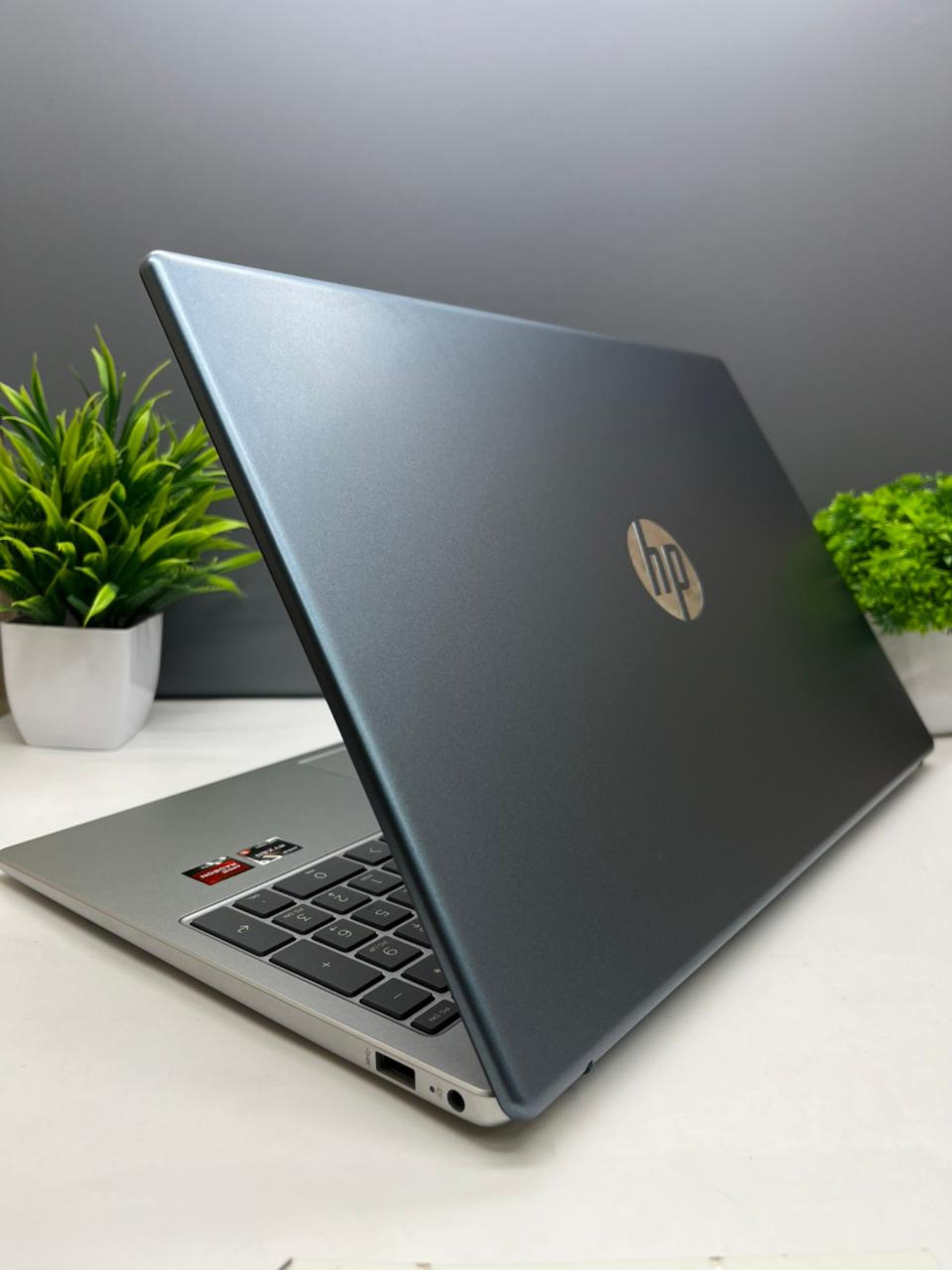 Hp Ryzen 5 (7-е поколение) 2023 (4 ядер / 12 потоков