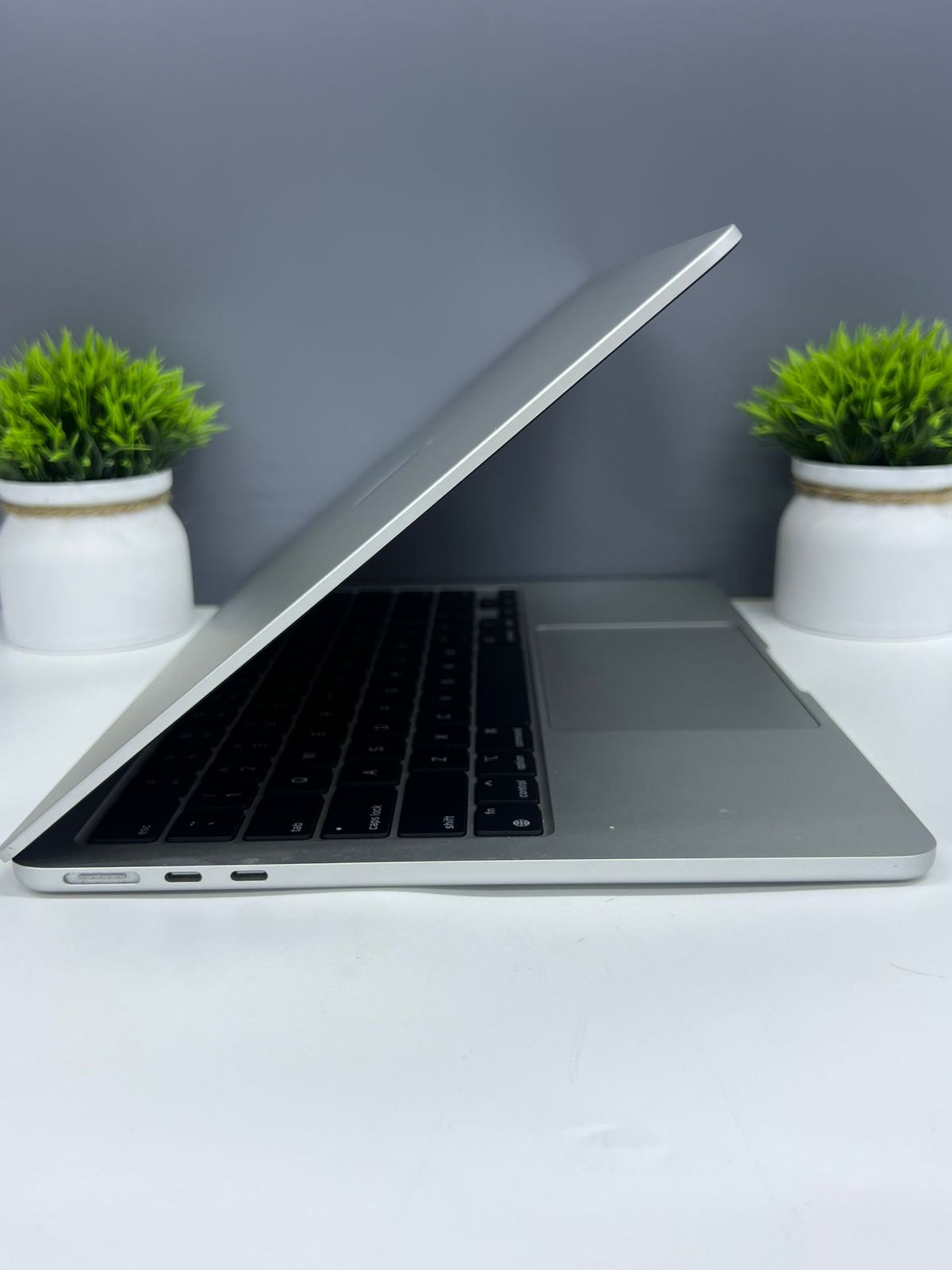 Apple Air 13 256 8 Серый