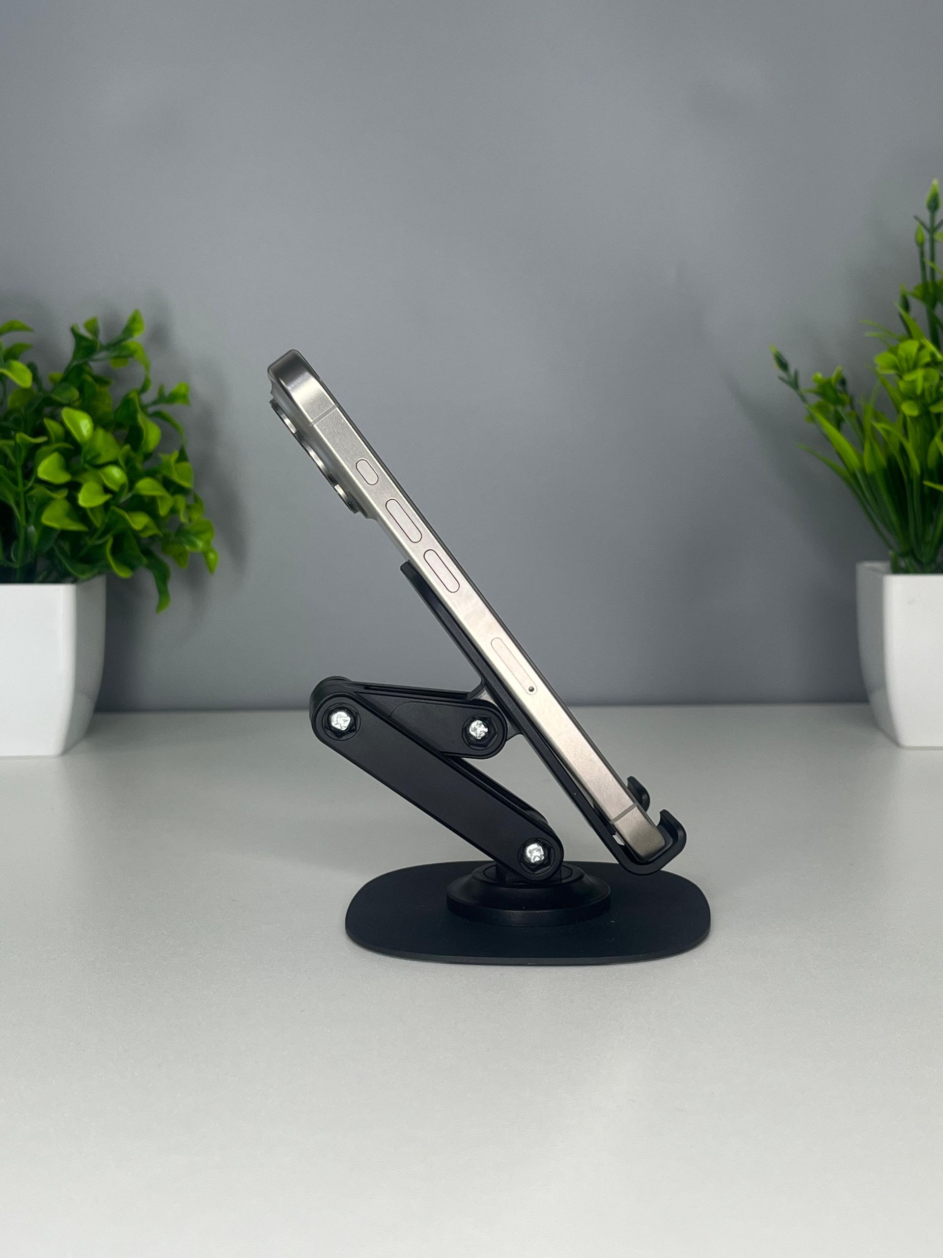 Apple iPhone 15 Pro 256GB - фото_2