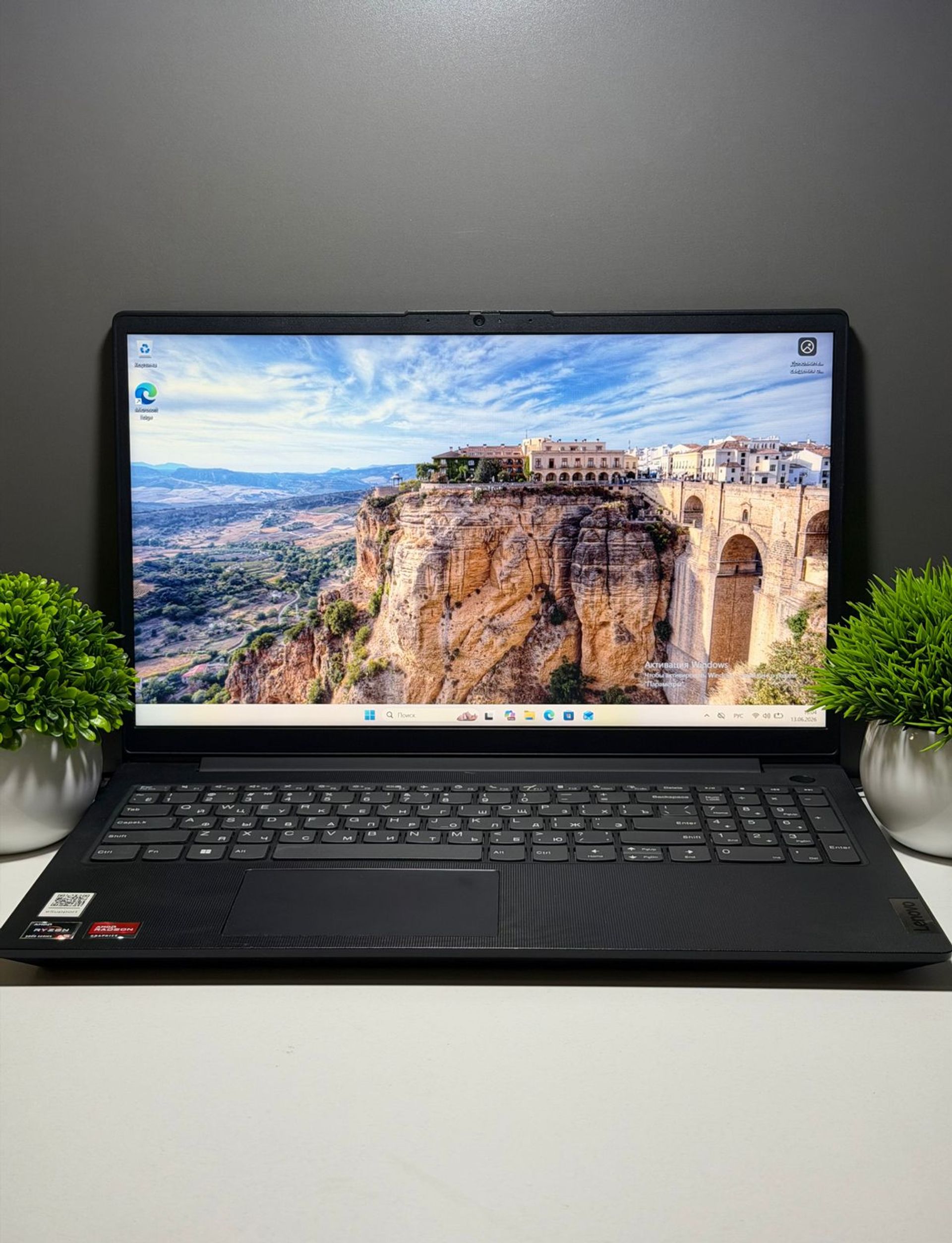 Ноутбук Lenovo ryzen 5 (5-е поколение) 2023 (6 ядер / 12 потоков) AMD Ryzen 5 5-поколение ядер 8 GB 500 GB 18 дюймов