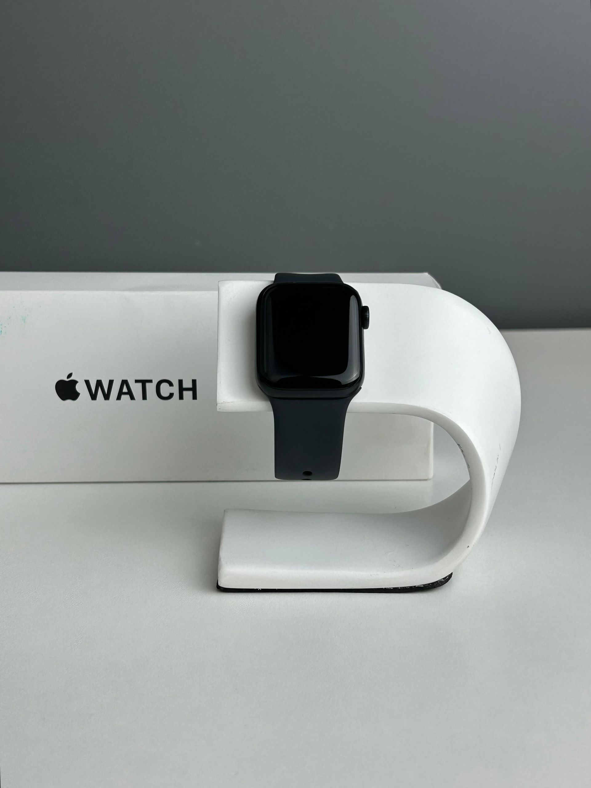 Apple Watch SE 40 мм (2е поколение) - фото_0