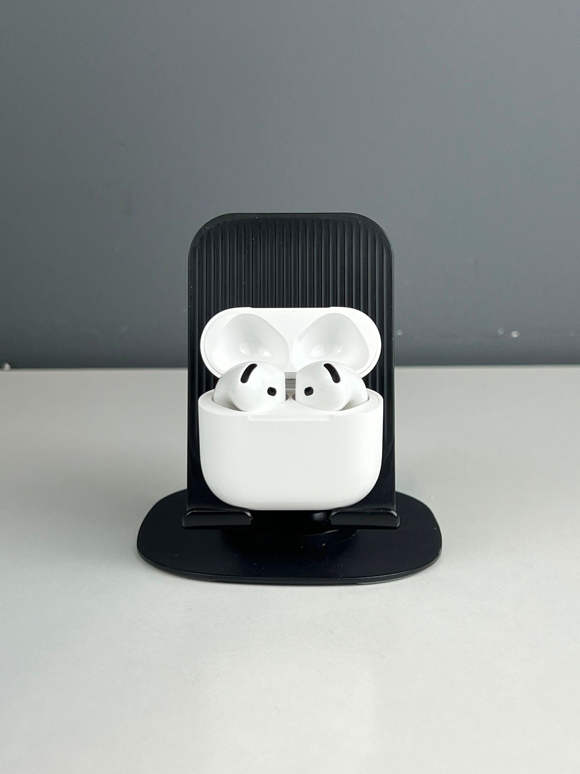 Apple AirPods 4 series