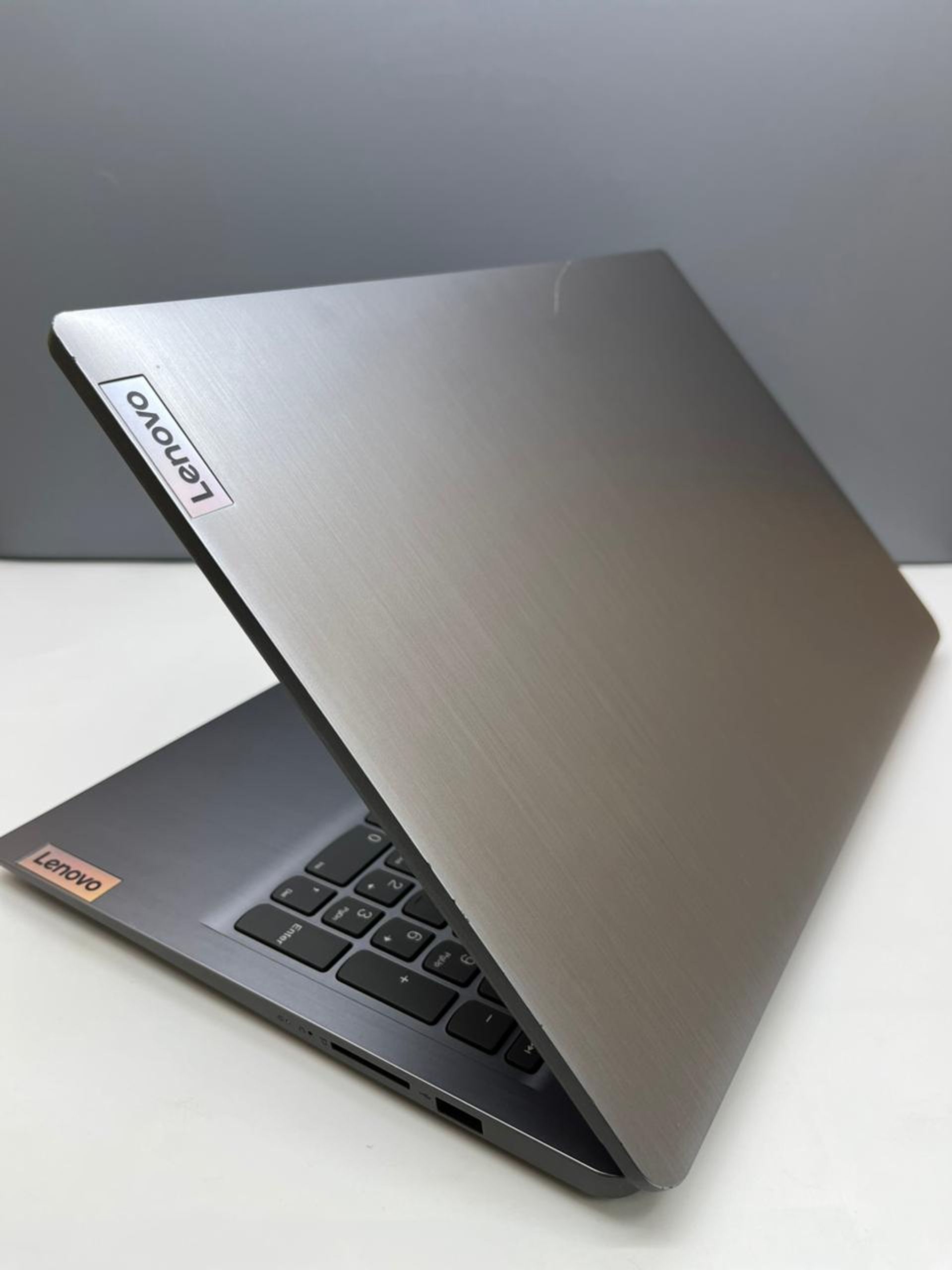 Lenovo Core i3/11-пок