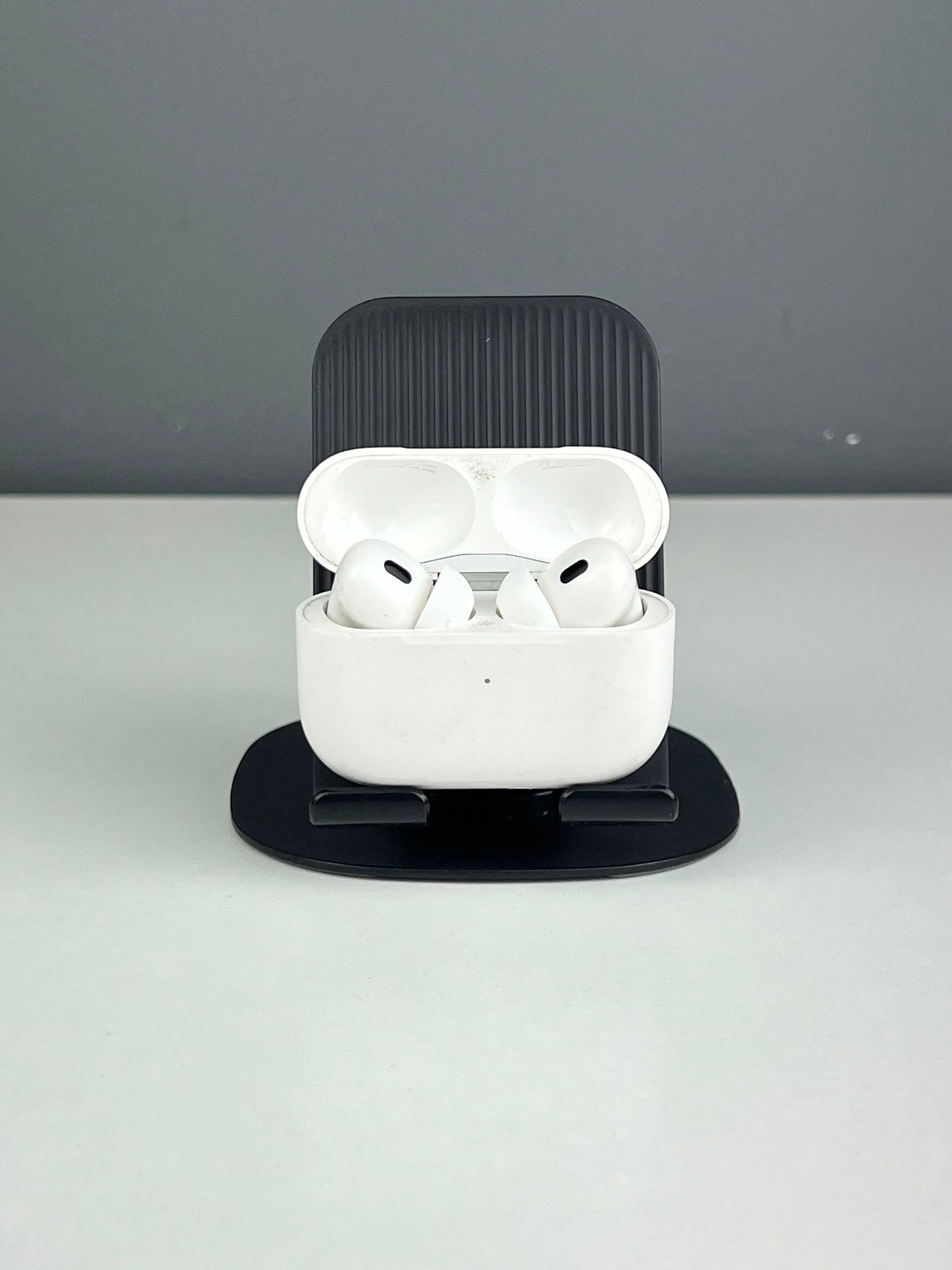Apple AirPods Pro 2