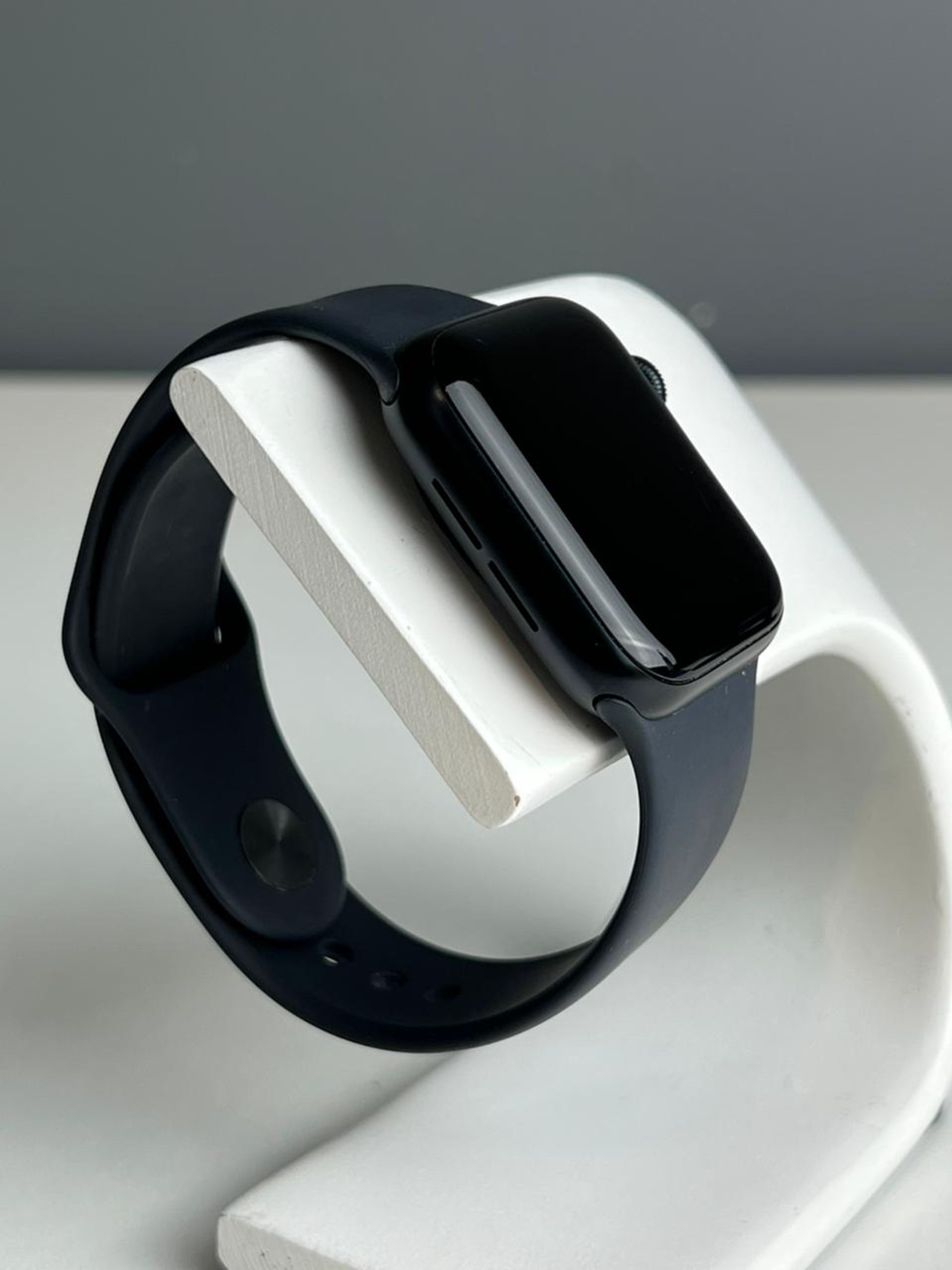 Apple Watch SE 40 мм (2е поколение) - фото_1