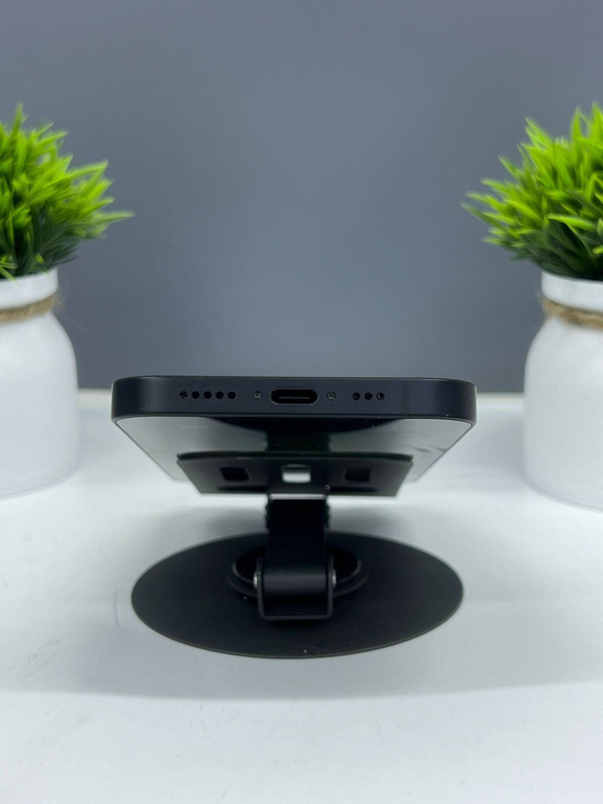 Apple iPhone 16e 128GB