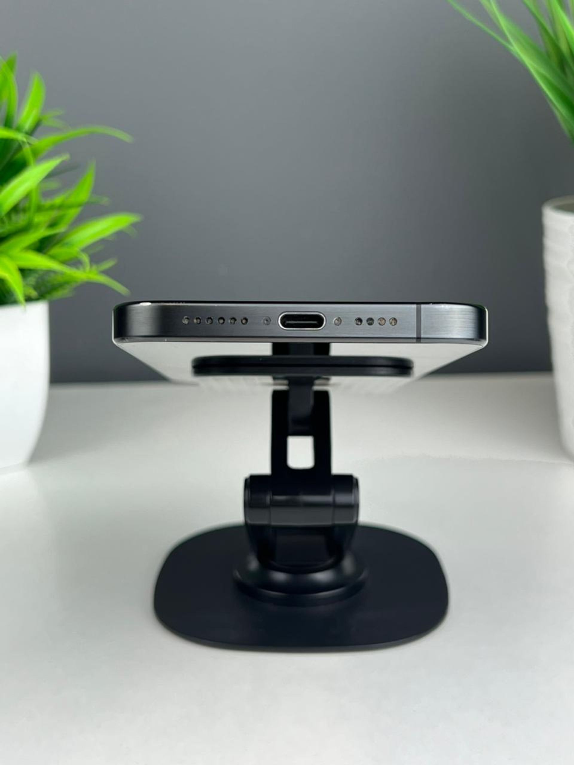 Apple iPhone 15 Pro Max 256GB - фото_4