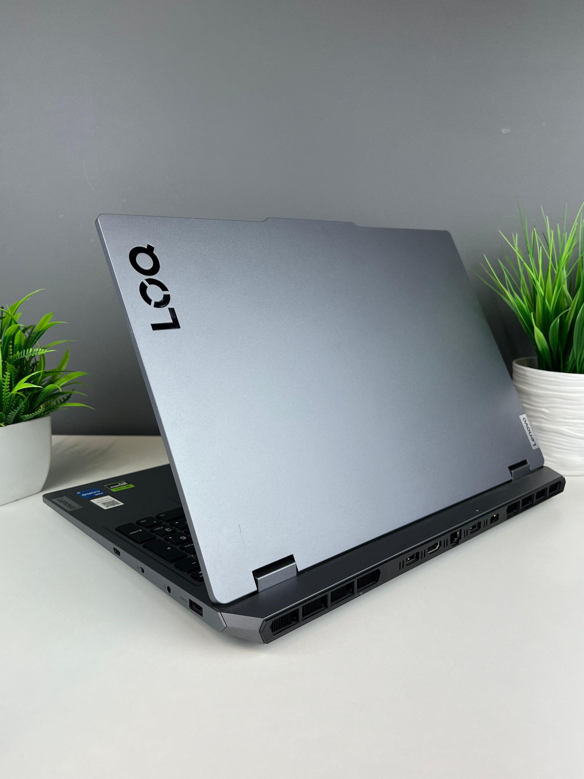 Ноутбук Lenovo Игровой  Intel Core i5  12-поколение  ядер 16 GB 500 GB 15 дюймов