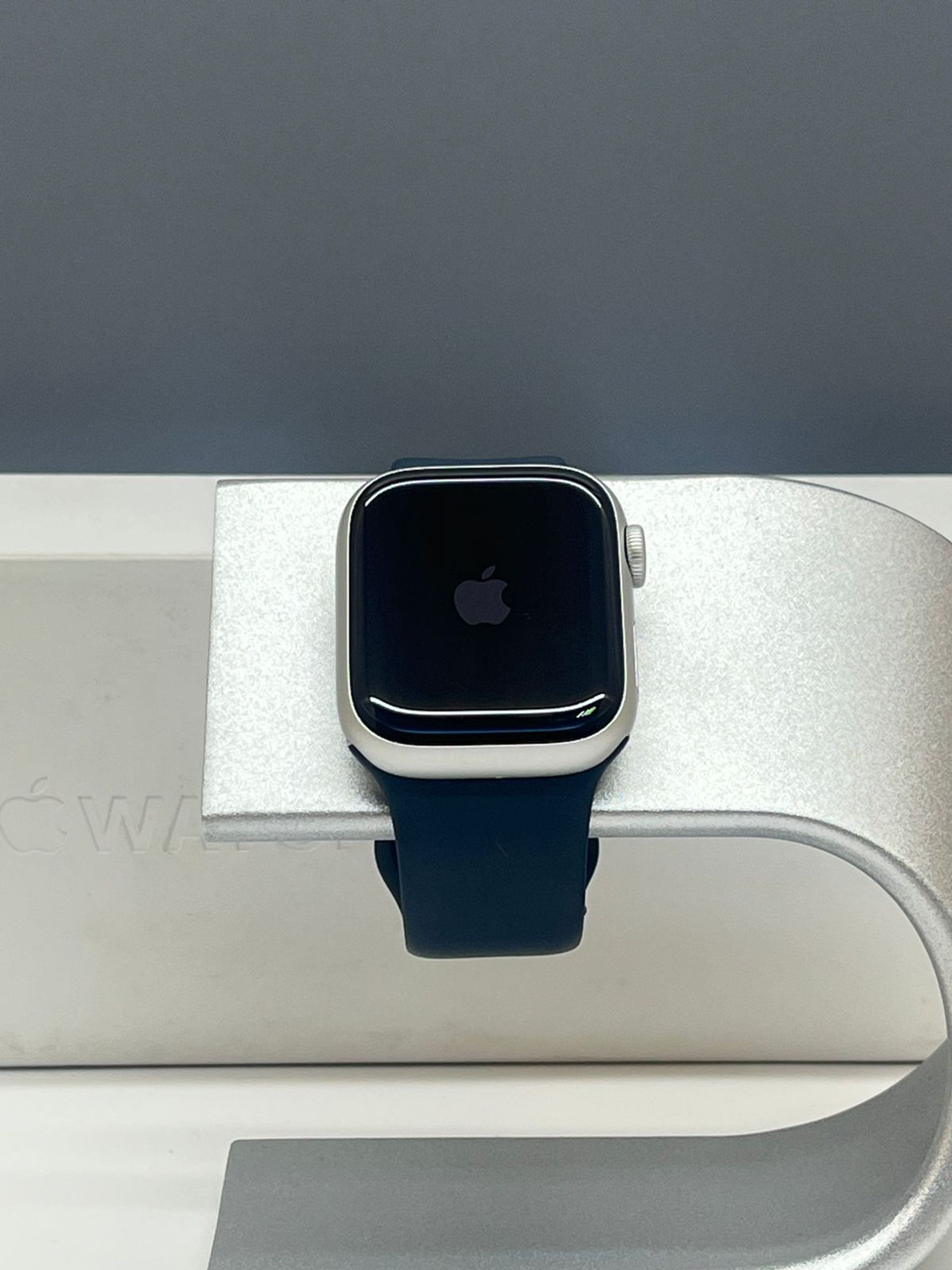 Apple Watch Series 9 GPS M/L 41 мм