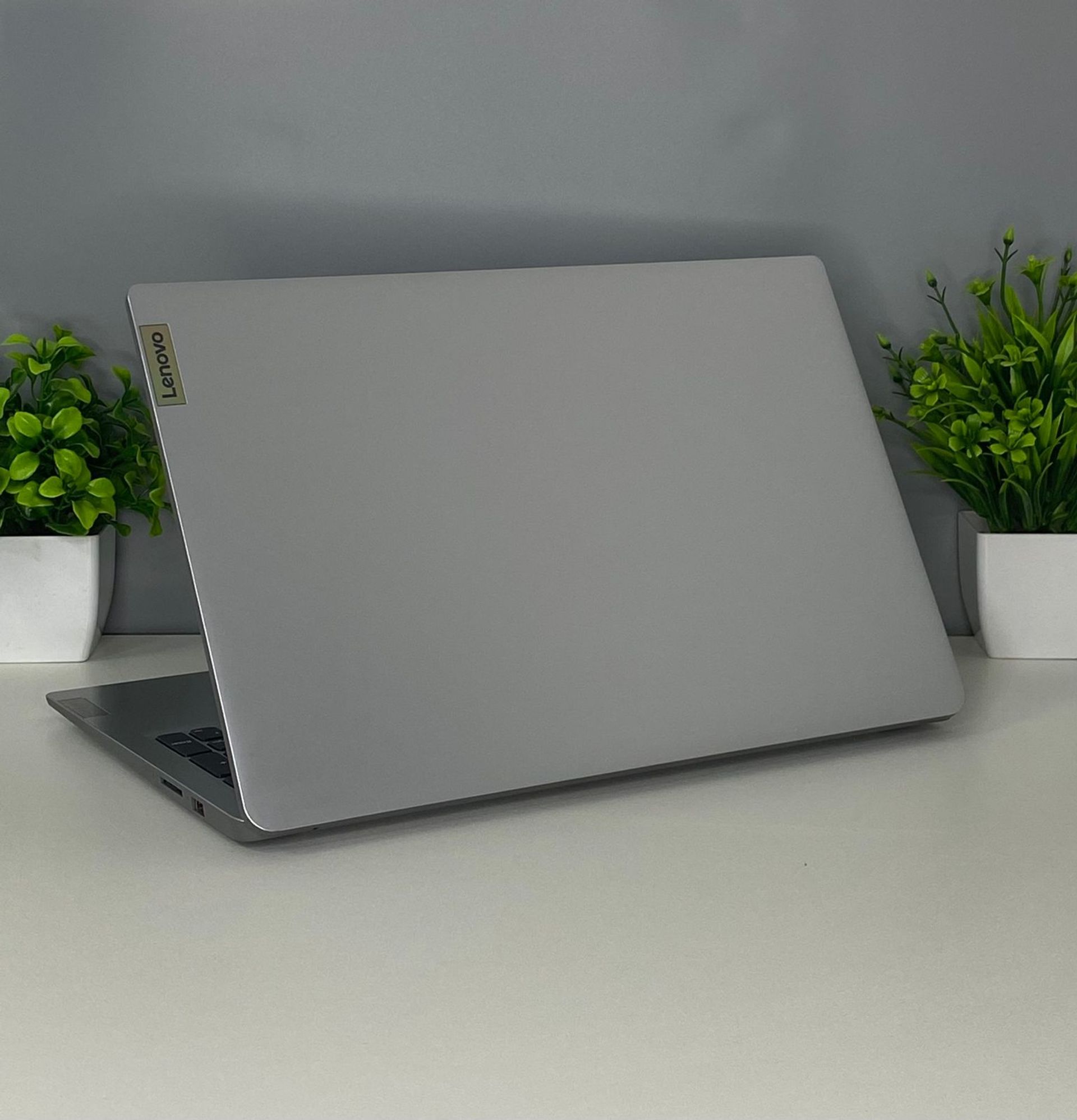Ноутбук Lenovo ryzen 5 (5-е поколение) 2023 (6 ядер / 12 потоков) AMD Ryzen 5 5-поколение ядер 8 GB 512 GB 16 дюймов