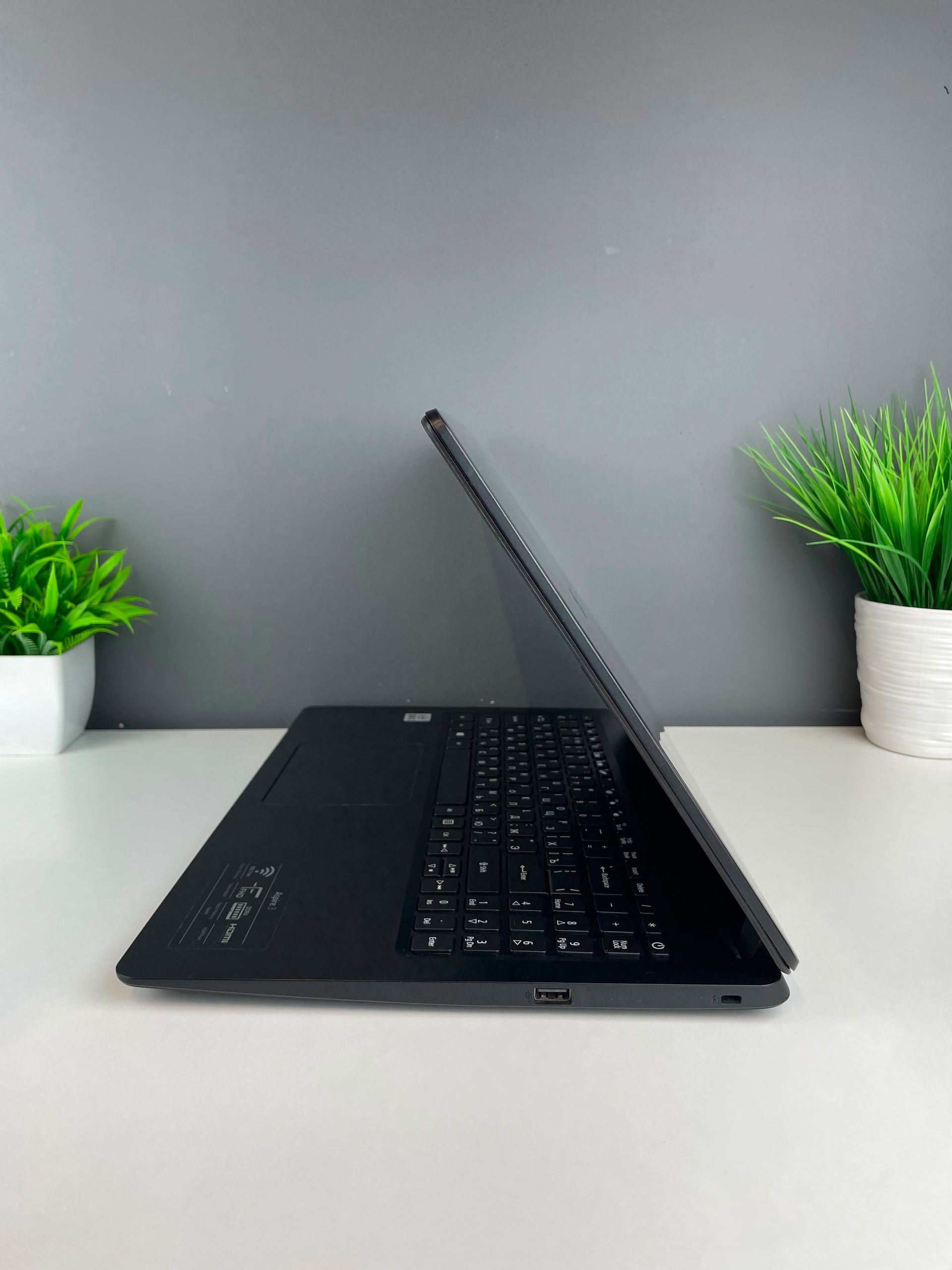Ноутбук Acer core i3/10-пок  Intel Core i3  10-поколение  ядер 8 GB 256 GB 14 дюймов