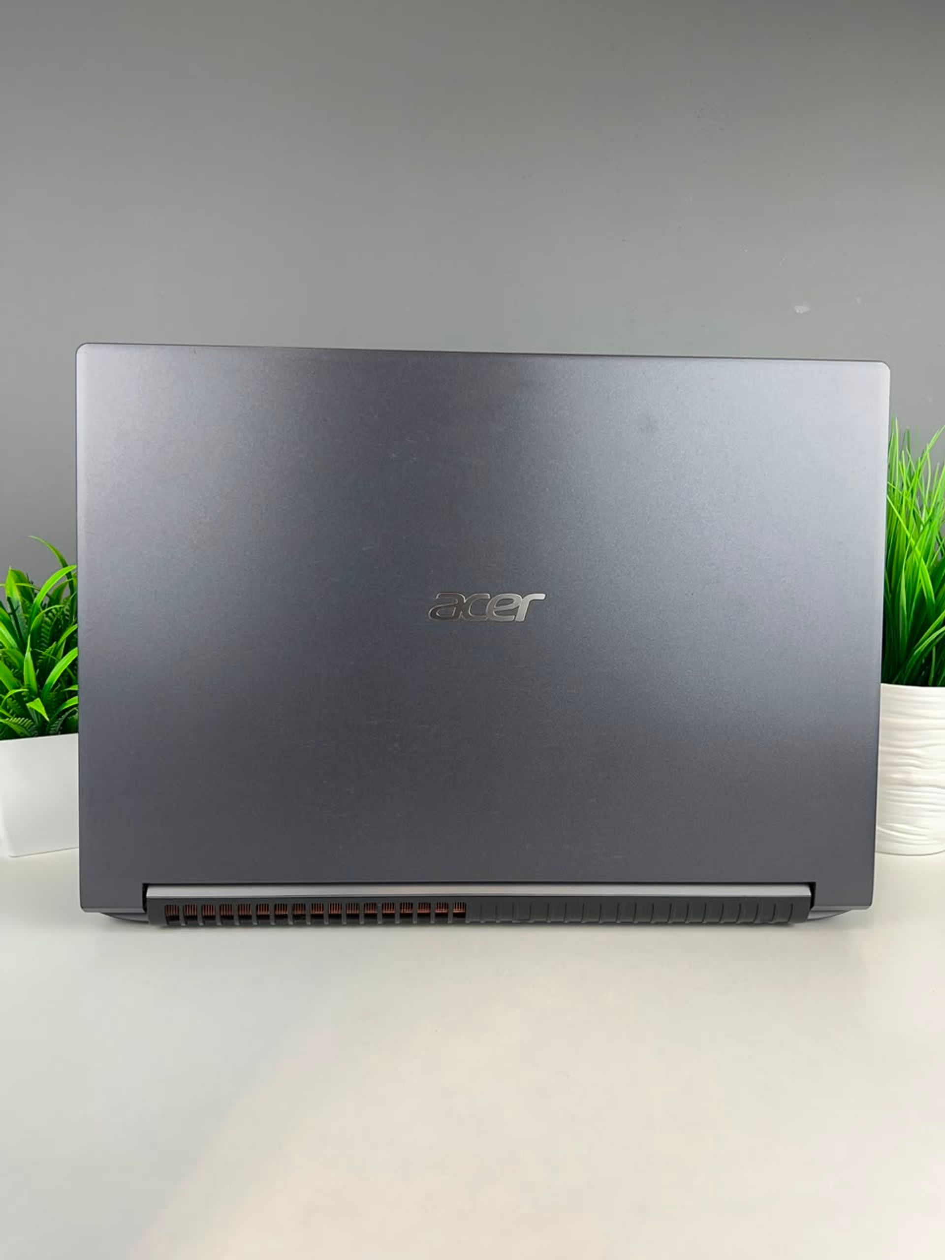 Ноутбук Acer Игровой AMD Ryzen 5 5-поколение ядер 8 GB 500 GB 15 дюймов