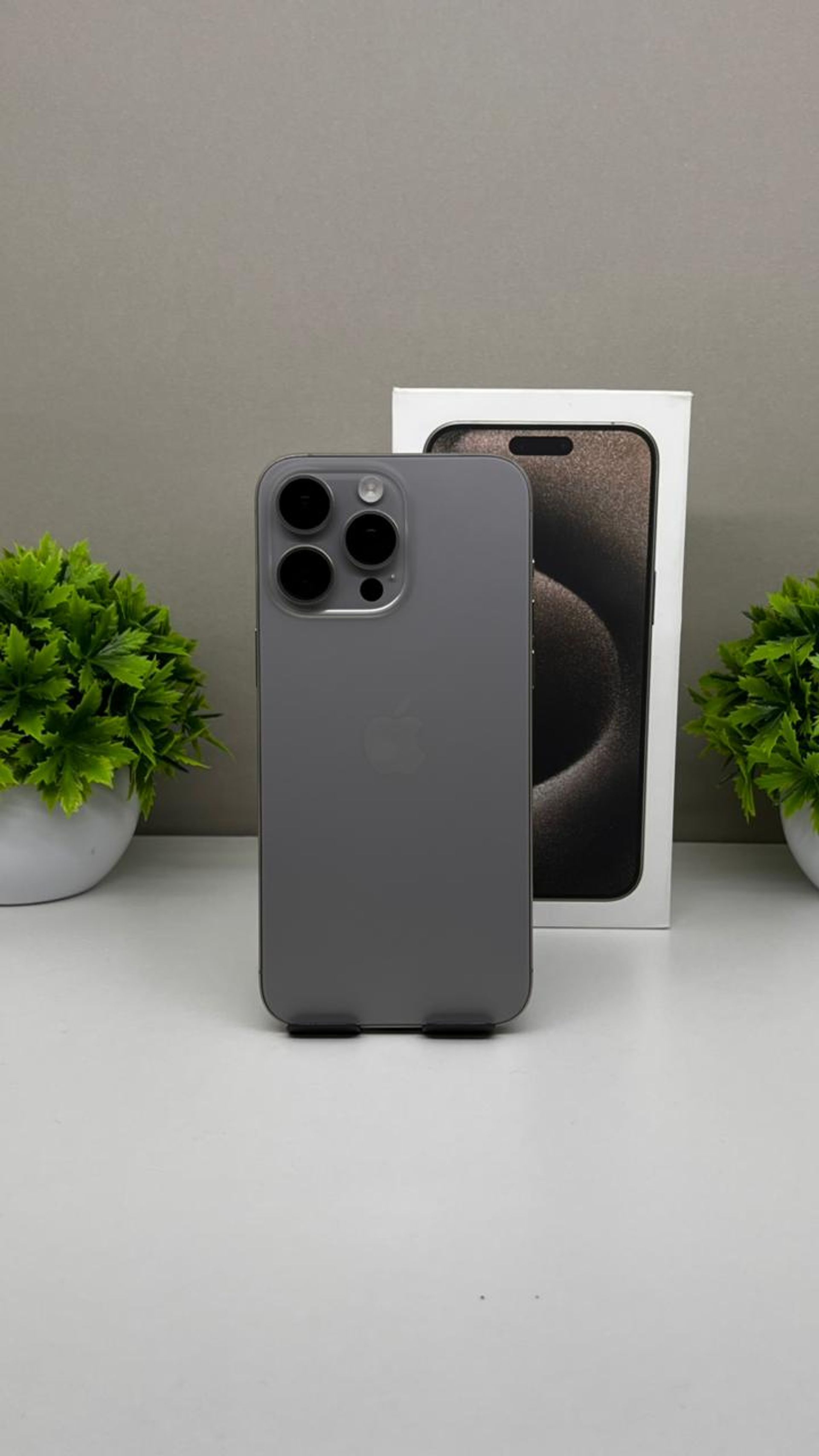 Apple iPhone 15 Pro Max 256GB - фото_0