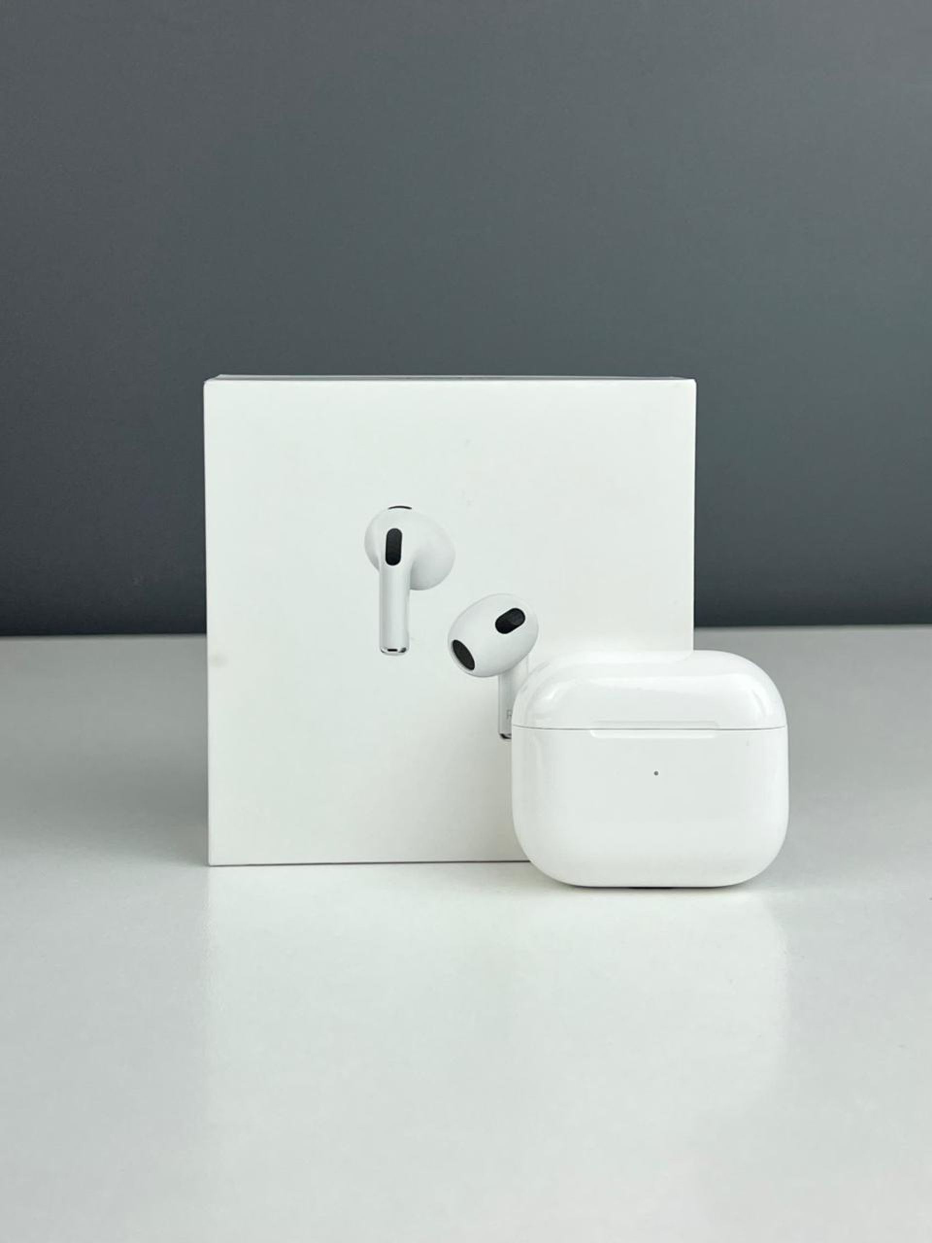AirPods 3 series
