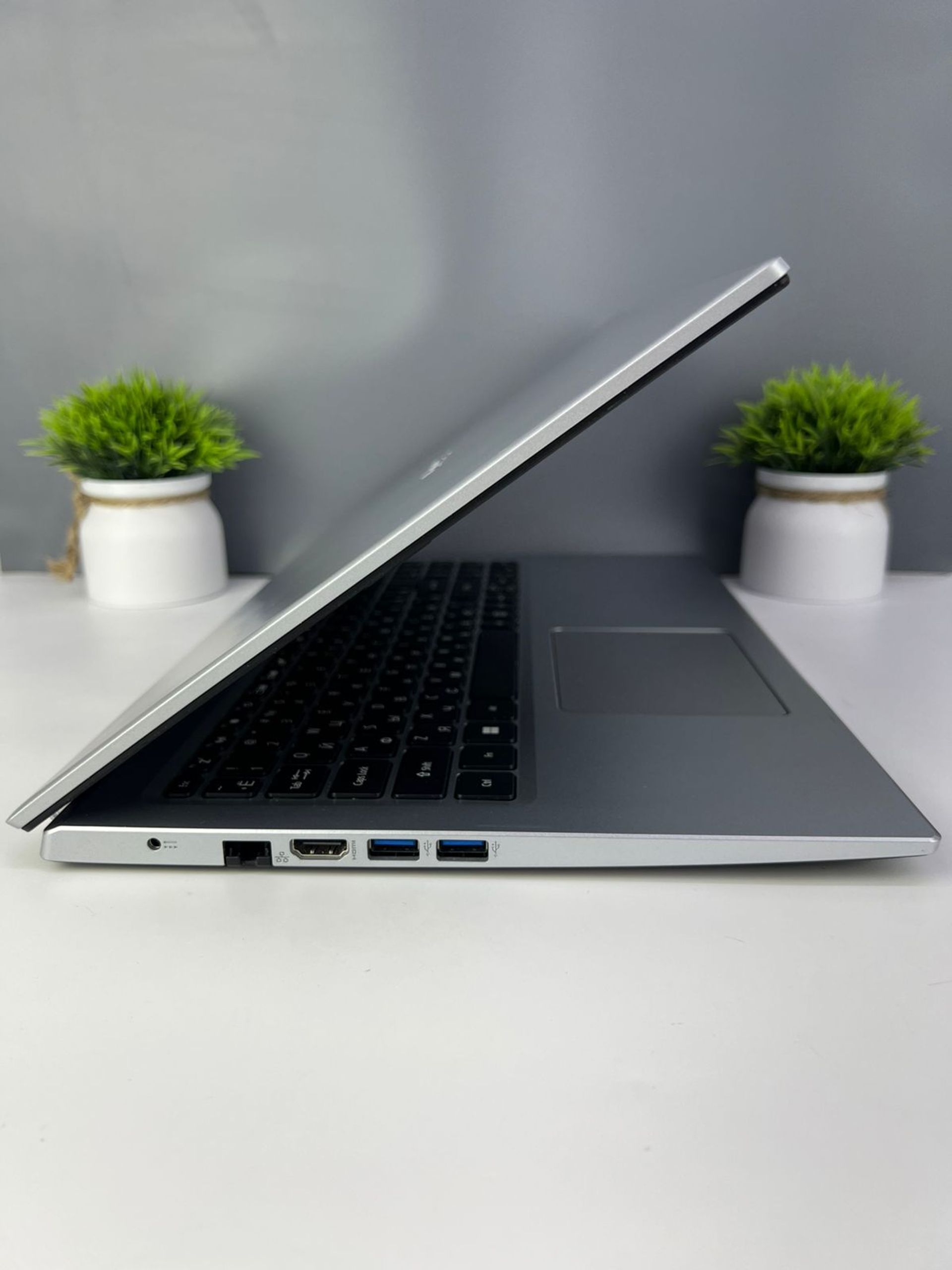 Ноутбук Acer core i3/11-пок  Intel Core i3  11-поколение  ядер 8 GB 256 GB 16 дюймов