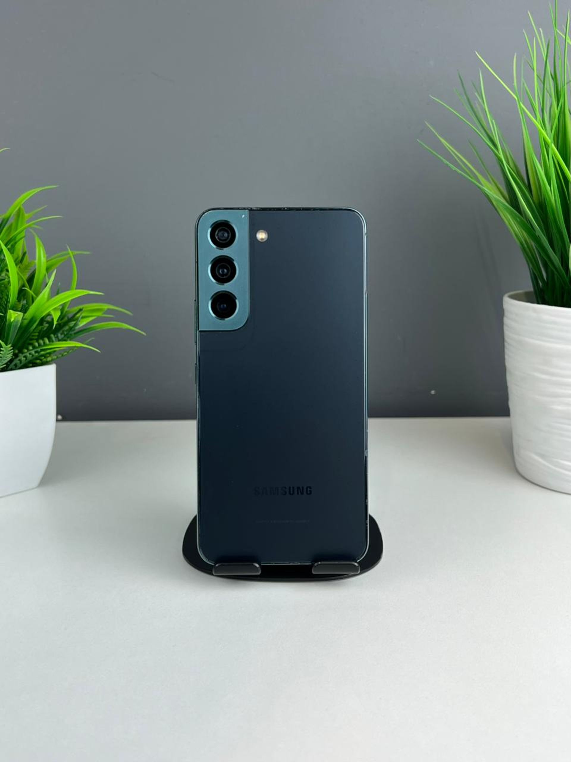 Samsung Galaxy S22 128GB - фото_0