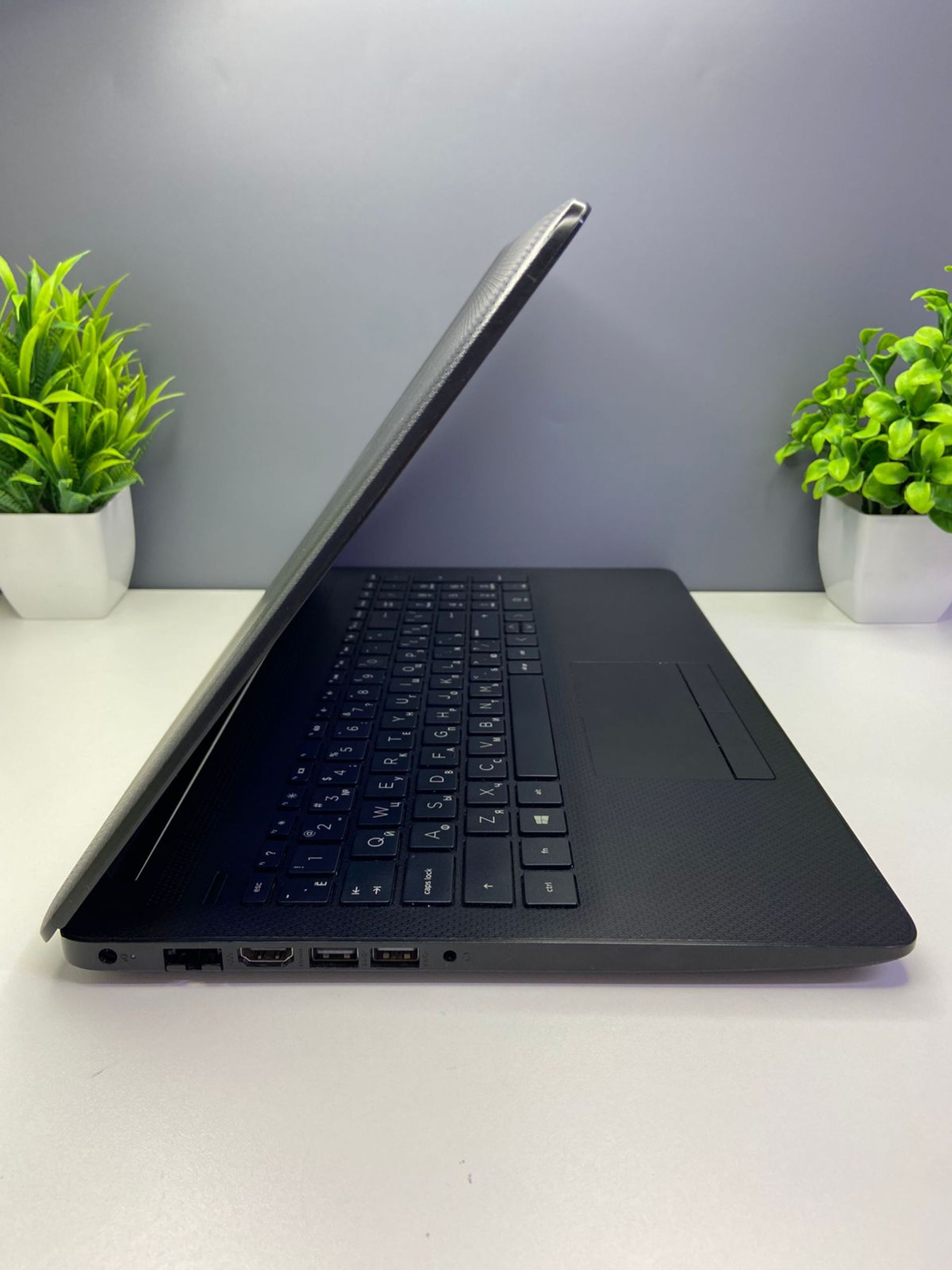 Ноутбук Hp ryzen 7 (3-е поколение) 2019 (8 ядер / 16 потоков) AMD Ryzen 7 3-поколение ядер 16 GB 256 GB 16 дюймов