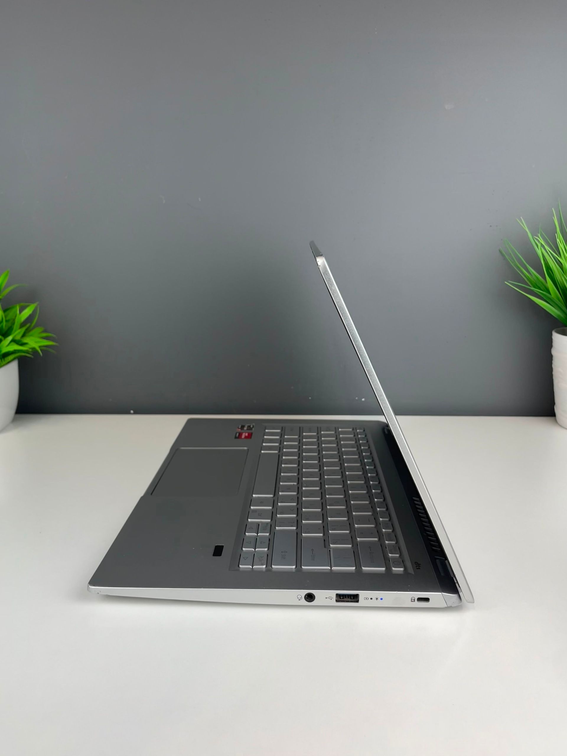 Ноутбук Acer ryzen 7 (5-е поколение) 2023 (8 ядер / 16 потоков) AMD Ryzen 7 5-поколение ядер 16 GB 512 GB 15 дюймов