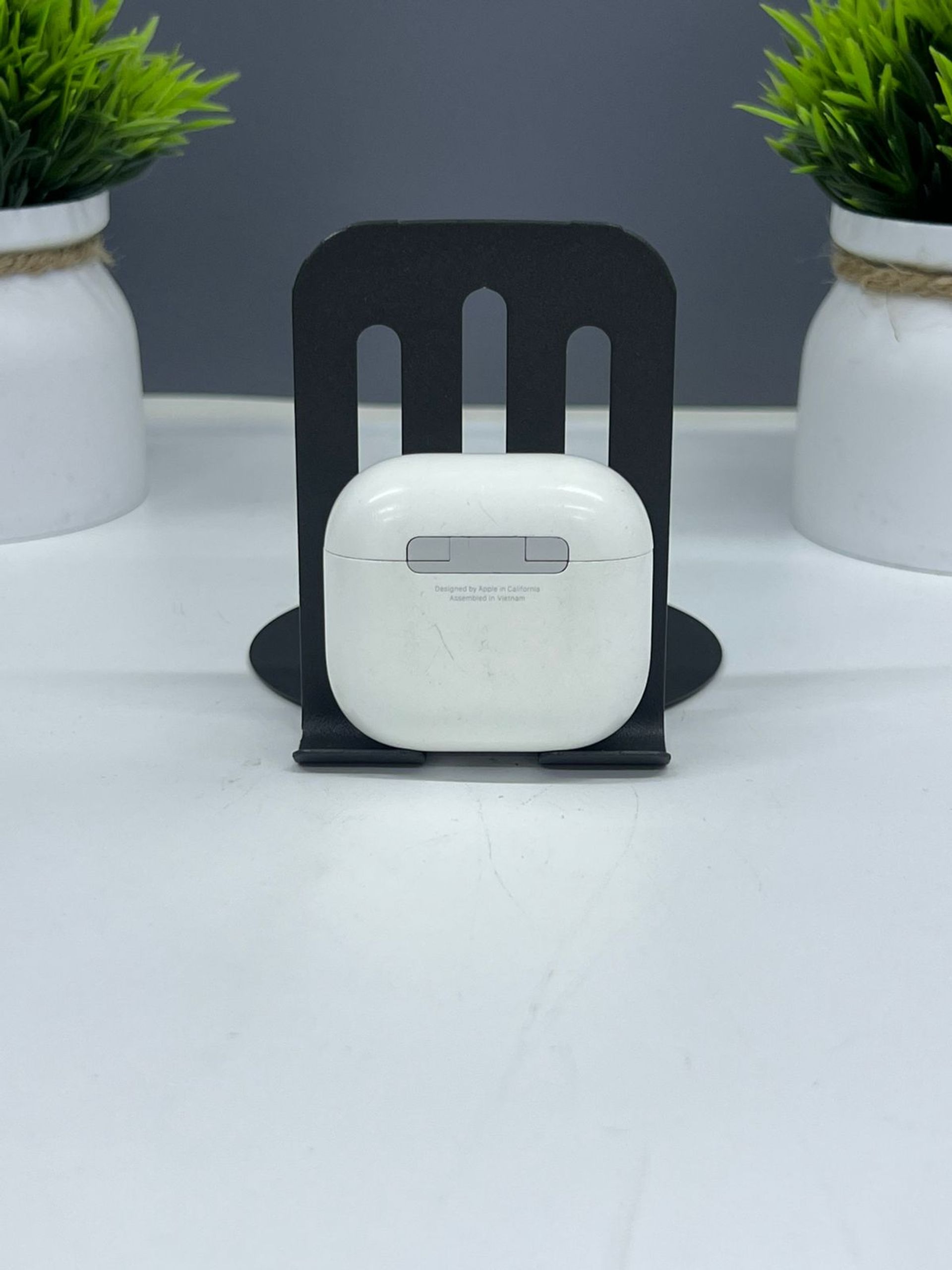 AirPods 4 series