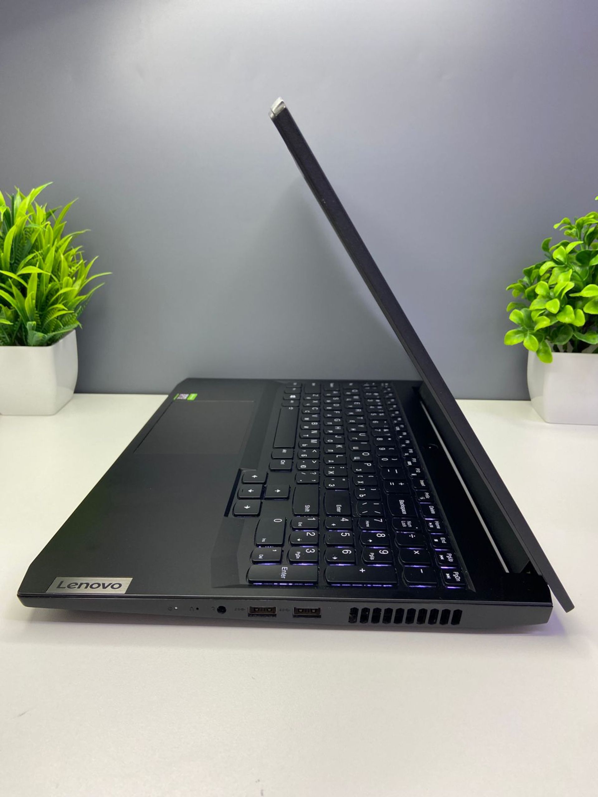 Ноутбук Lenovo ryzen 5 (5-е поколение) 2023 (6 ядер / 12 потоков) AMD Ryzen 5 5-поколение ядер 16 GB 512 GB 16 дюймов