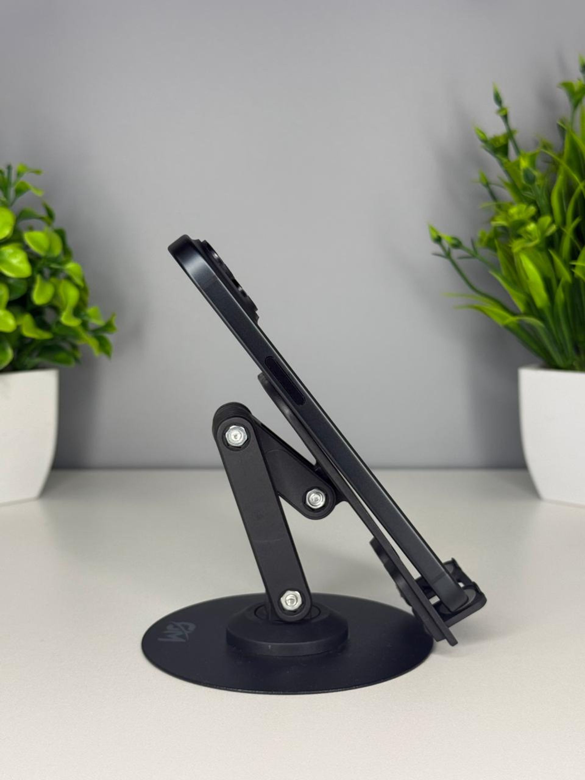 Apple iPhone 15 128 6 черный