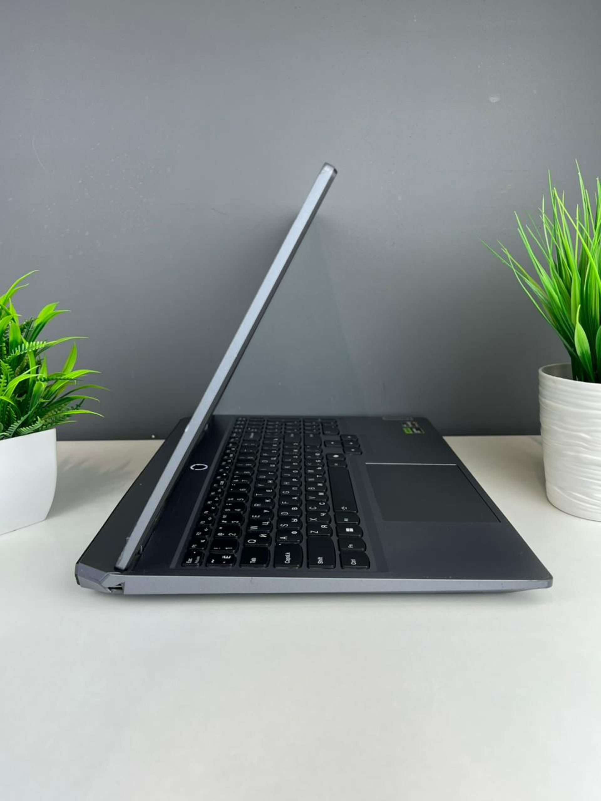 Lenovo Ryzen 7 (7-е поколение) 2023 (8 ядер / 16 потоков)