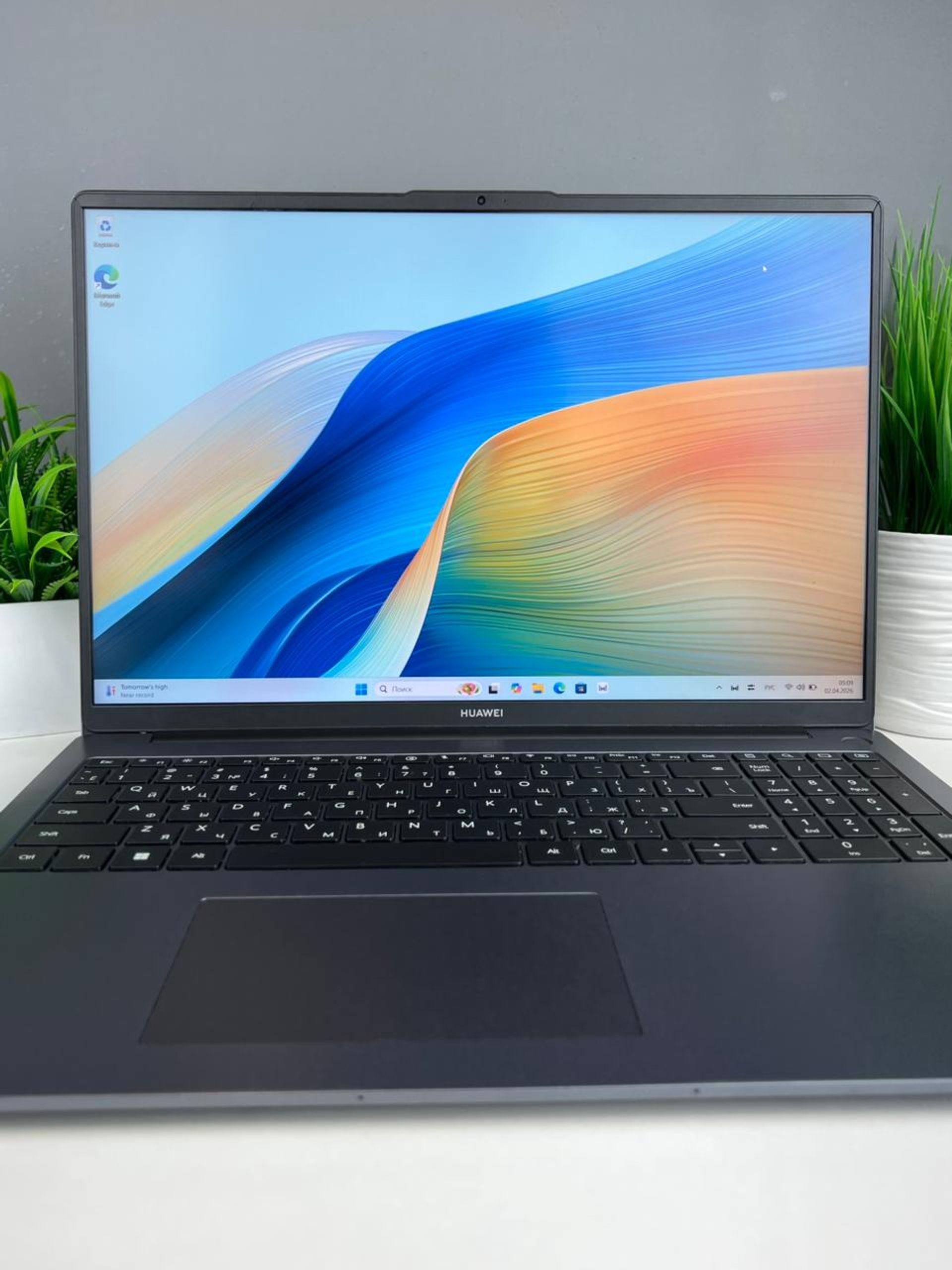 Huаwei  Core™  i3-12;