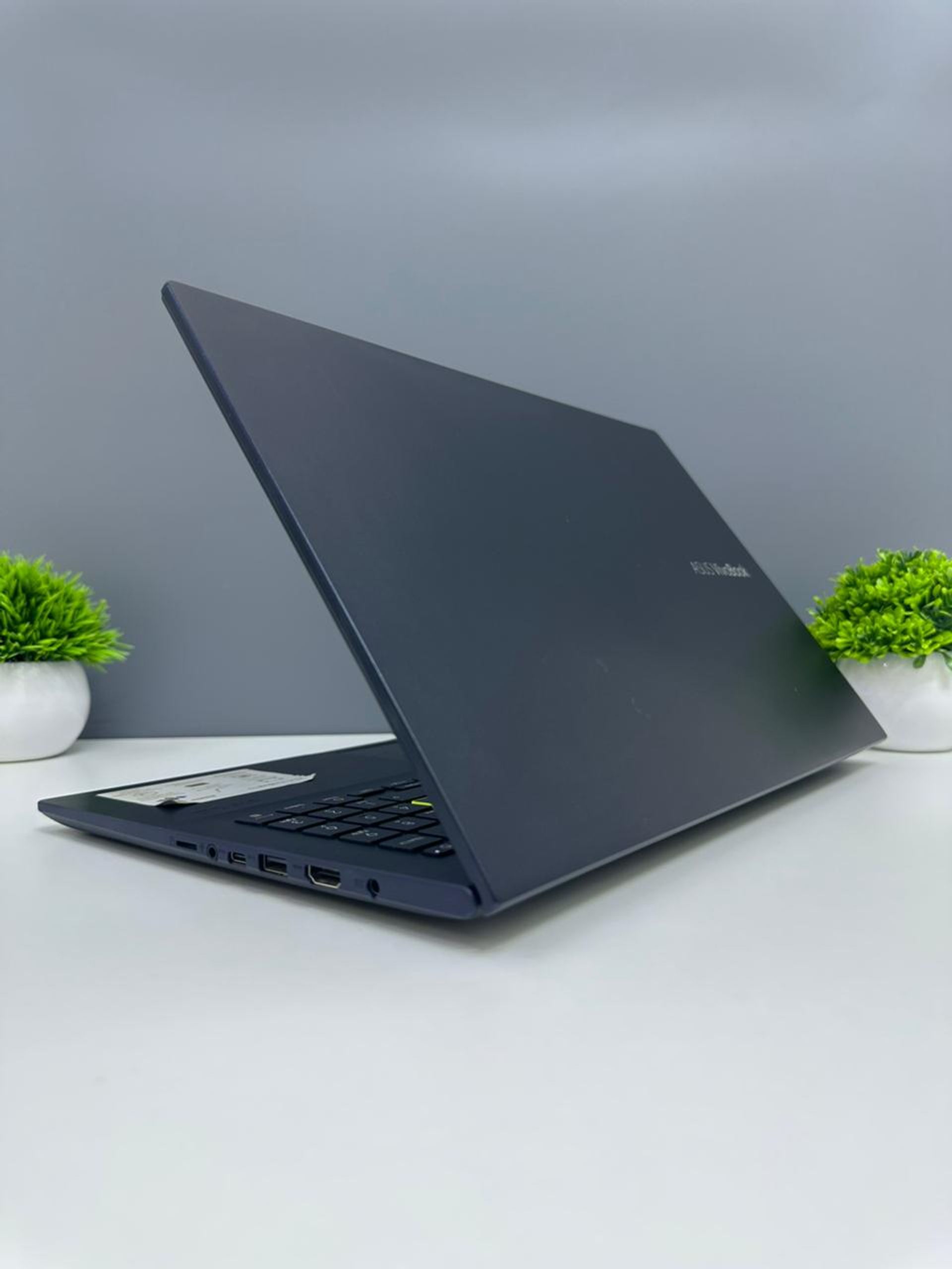 Ноутбук ASUS Asus Core i5/11 пок