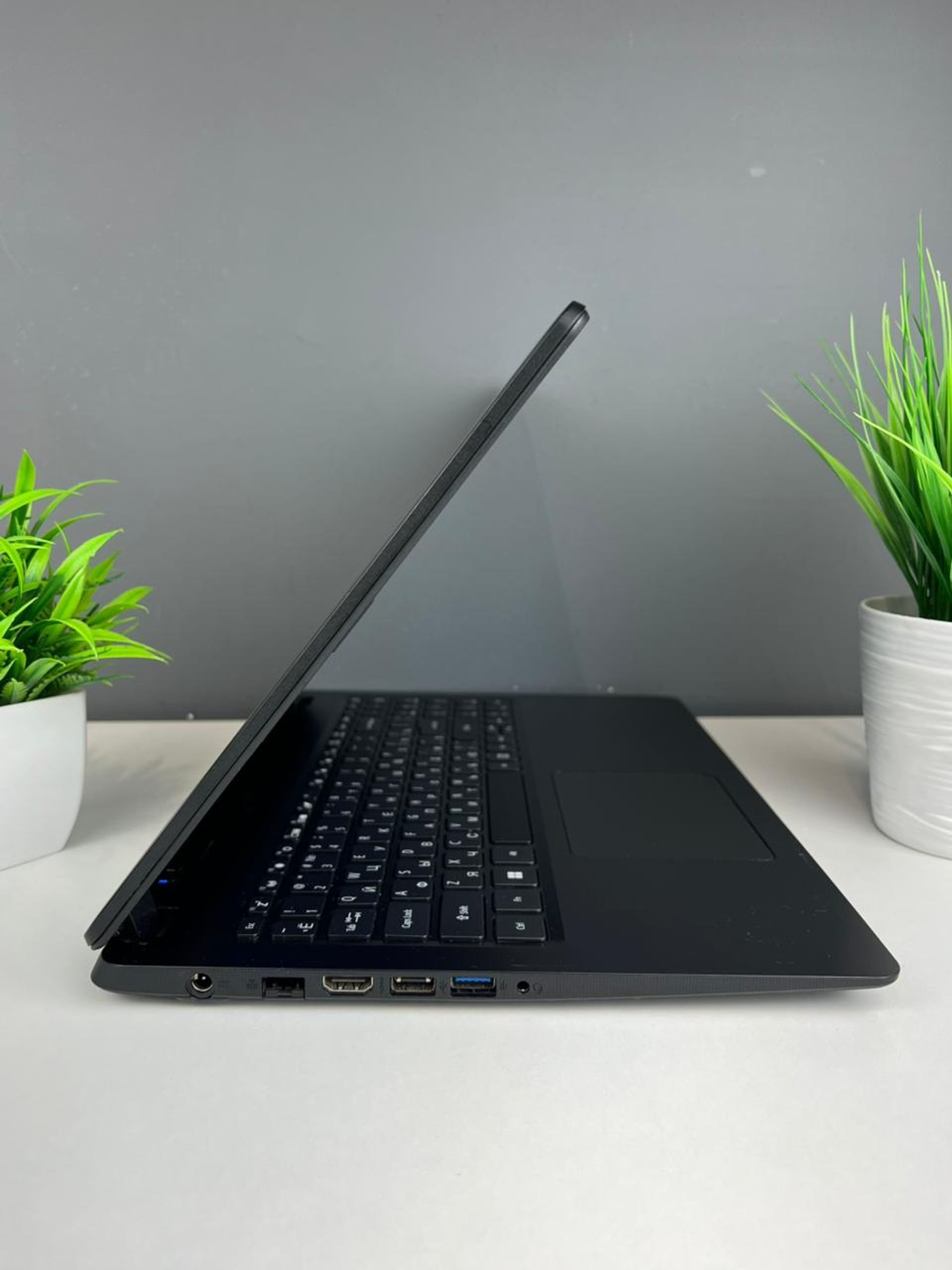 Ноутбук Asus core i3/10-пок  Intel Core i3  10-поколение  ядер 8 GB 256 GB 15 дюймов