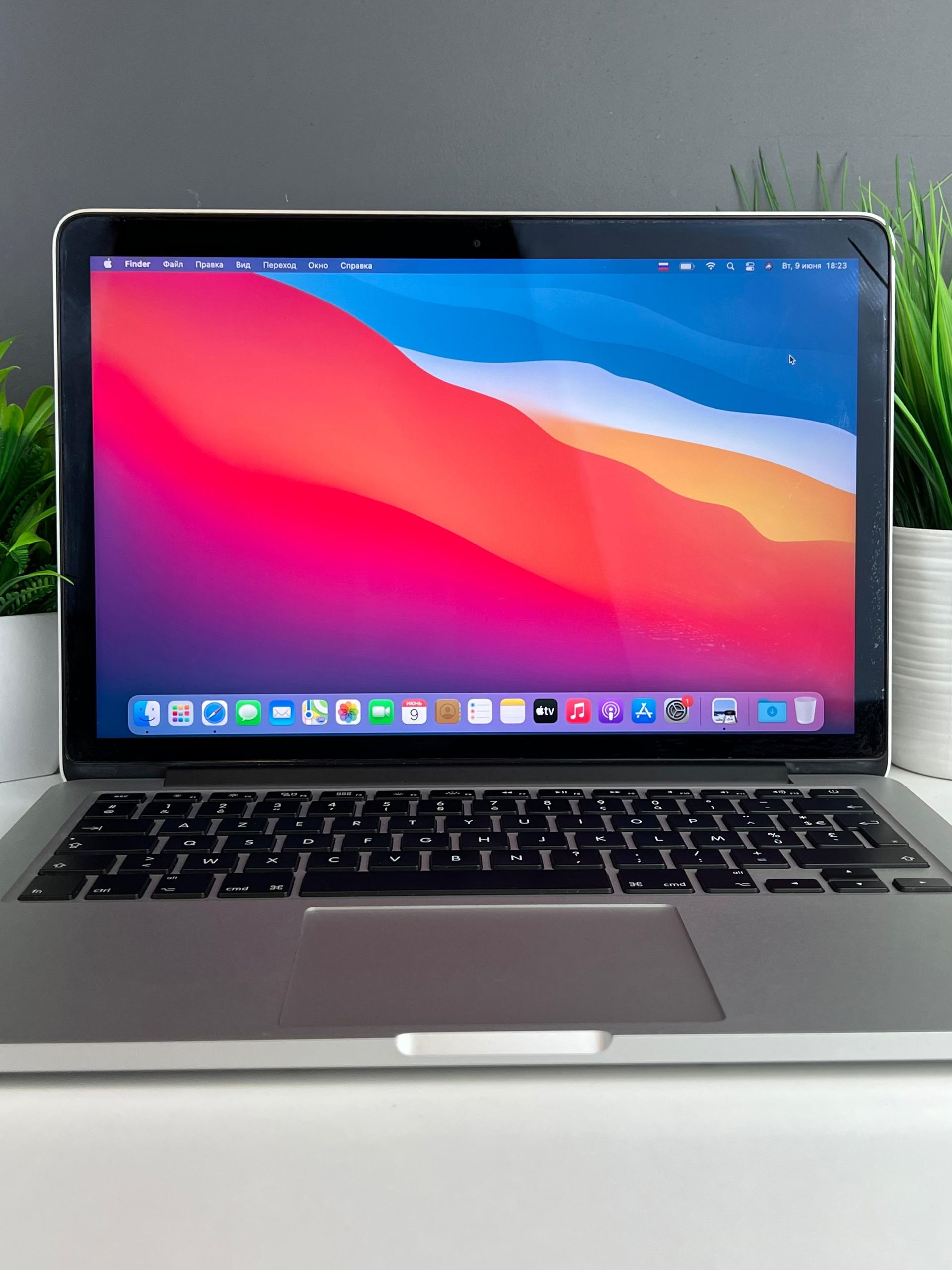 Ноутбук Apple macbook air 13 intel i5  Intel Core i5 5-поколение  ядер 8 GB 256 GB 13 дюймов