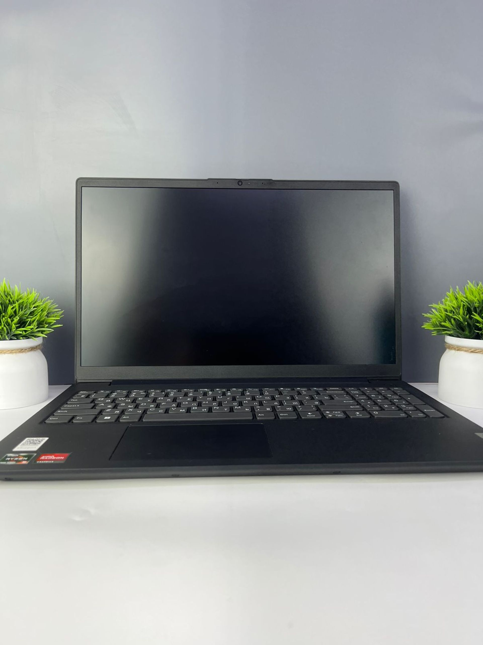Ноутбук Lenovo Для работы и учебы AMD Ryzen 5 7-поколение ядер 8 GB 512 GB 15 дюймов