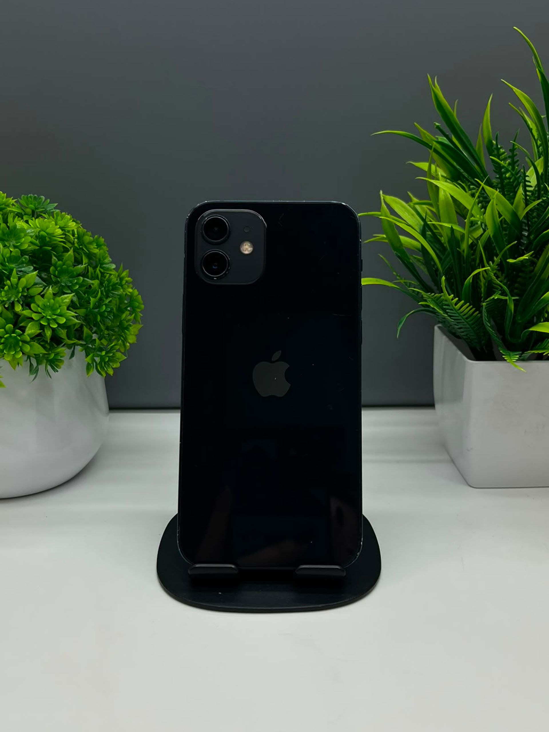 Apple iPhone 12 64 GB