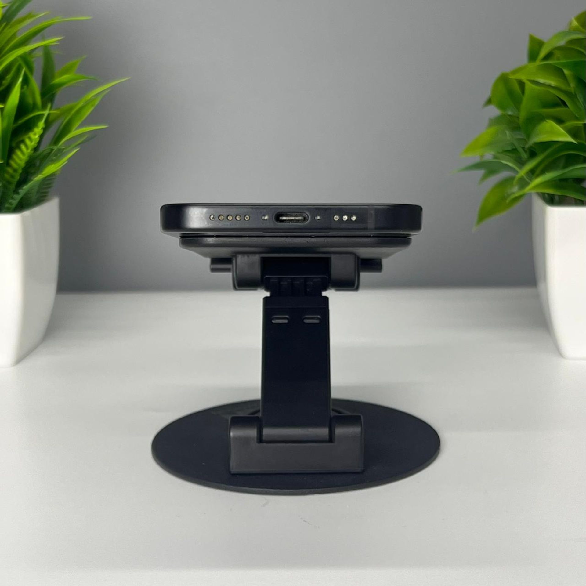 Apple iPhone 15 черный